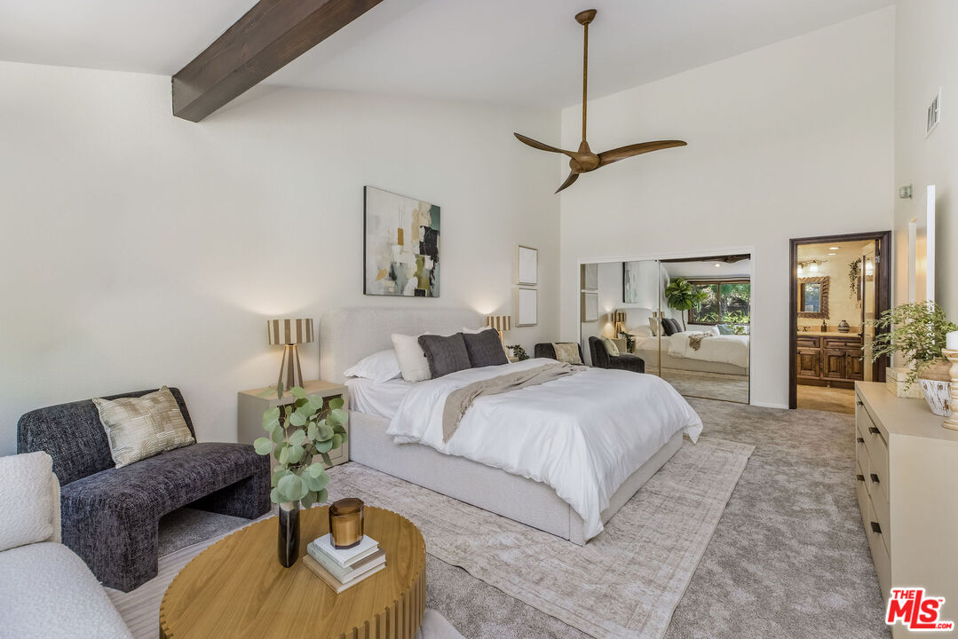 17107 Palisades Cir
