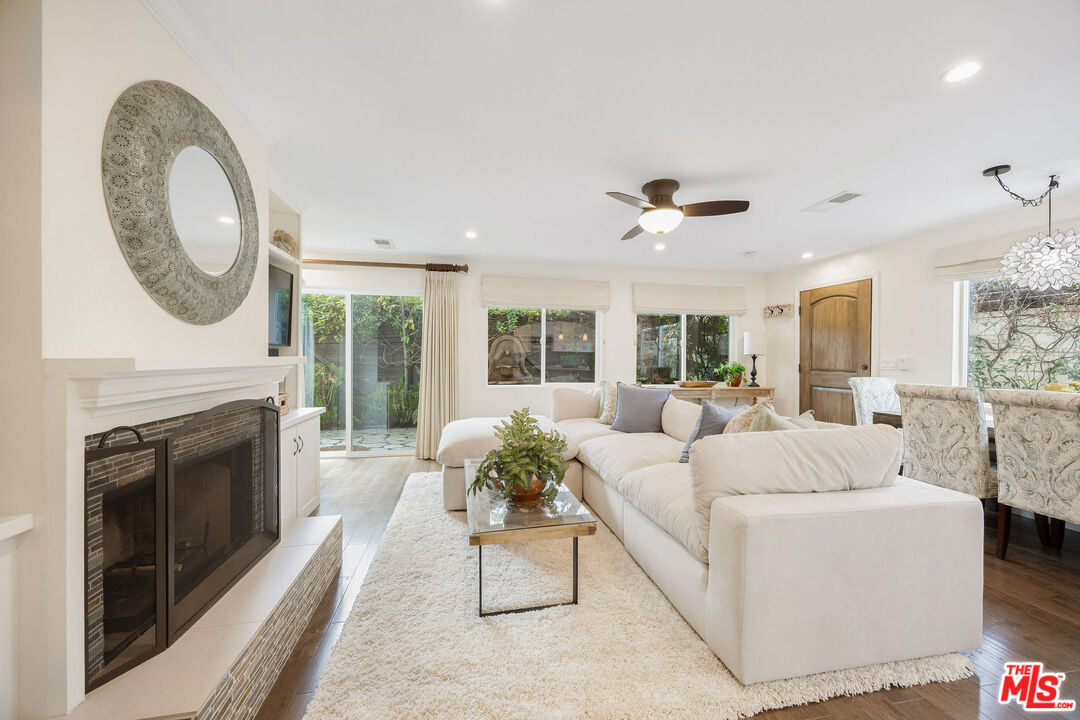 1039 26th St Unit: B