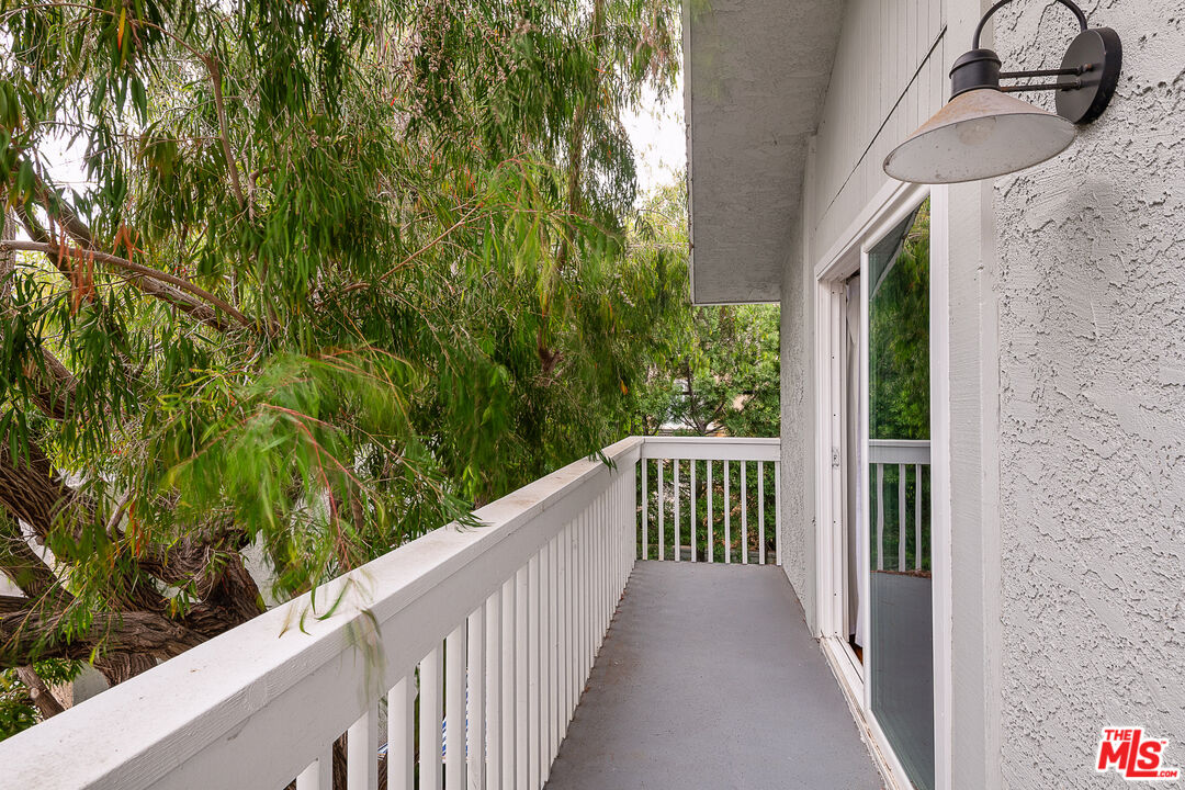 2219 Voorhees Ave Unit: 2