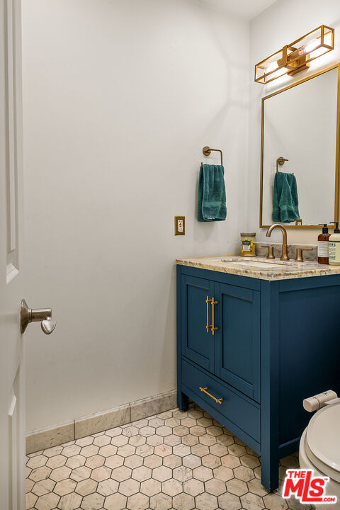 2219 Voorhees Ave Unit: 2