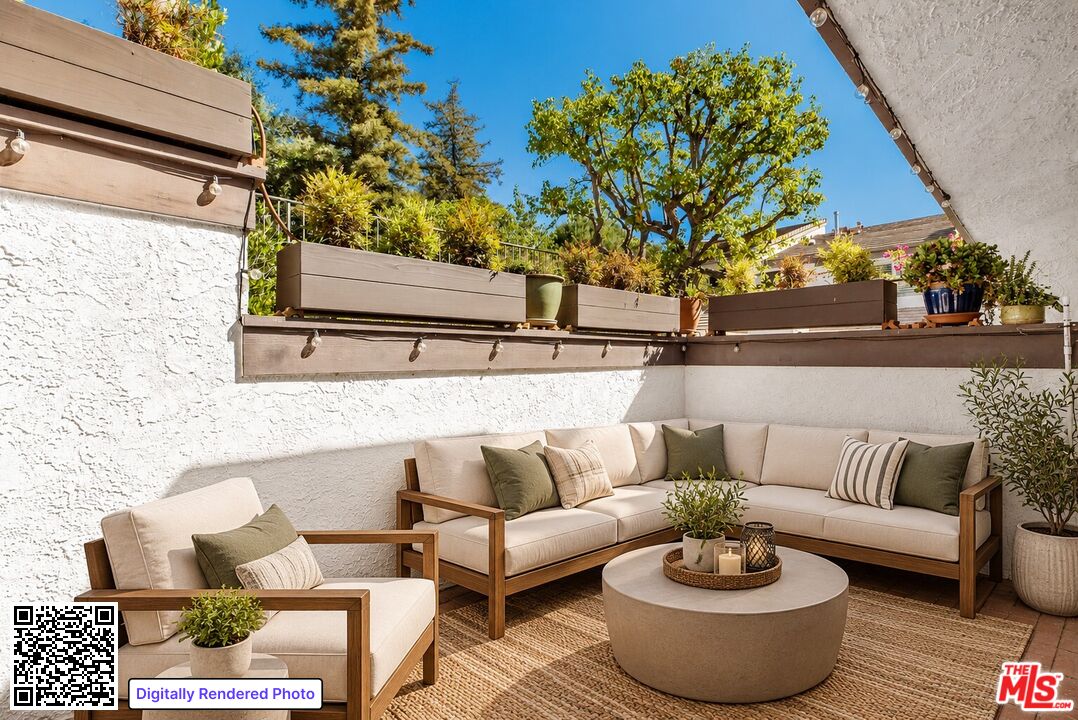 17207 Palisades Cir