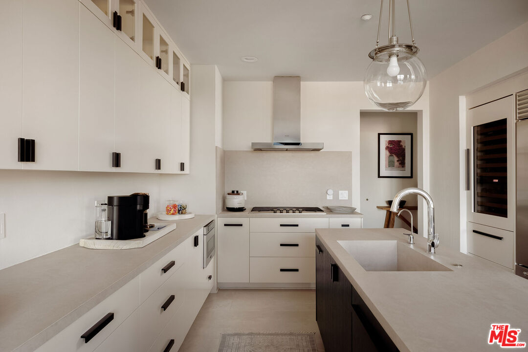 870 Haverford Ave Unit: 303