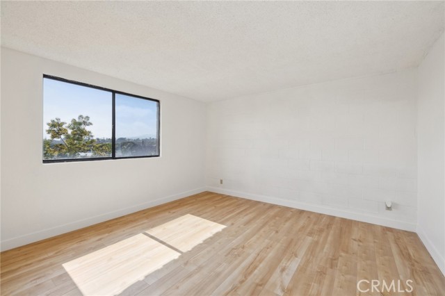 10966 Rochester AVE Unit: 5D
