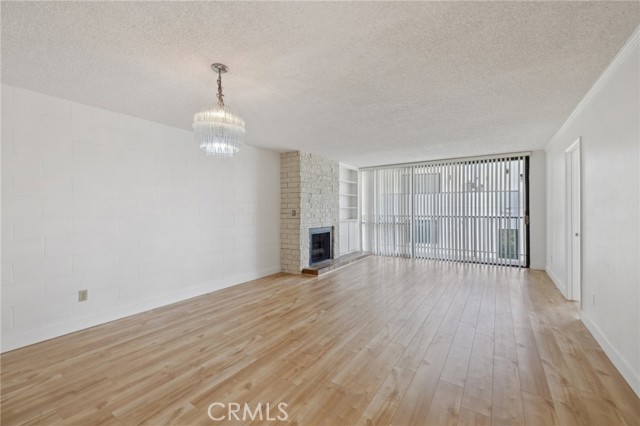 10966 Rochester AVE Unit: 5D