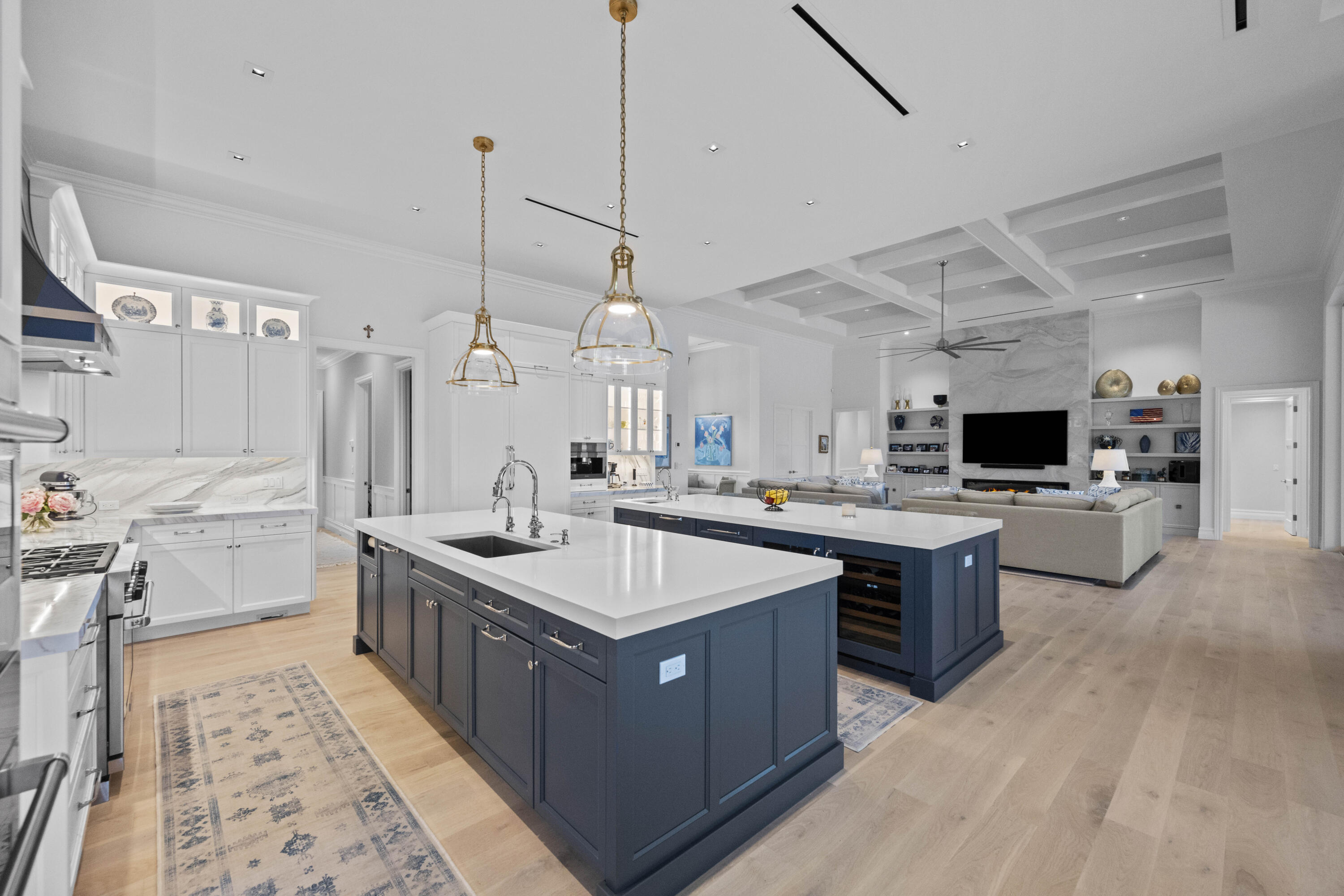 206 Locha Drive