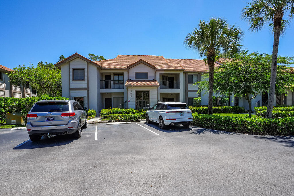 1143 Duncan Circle 103