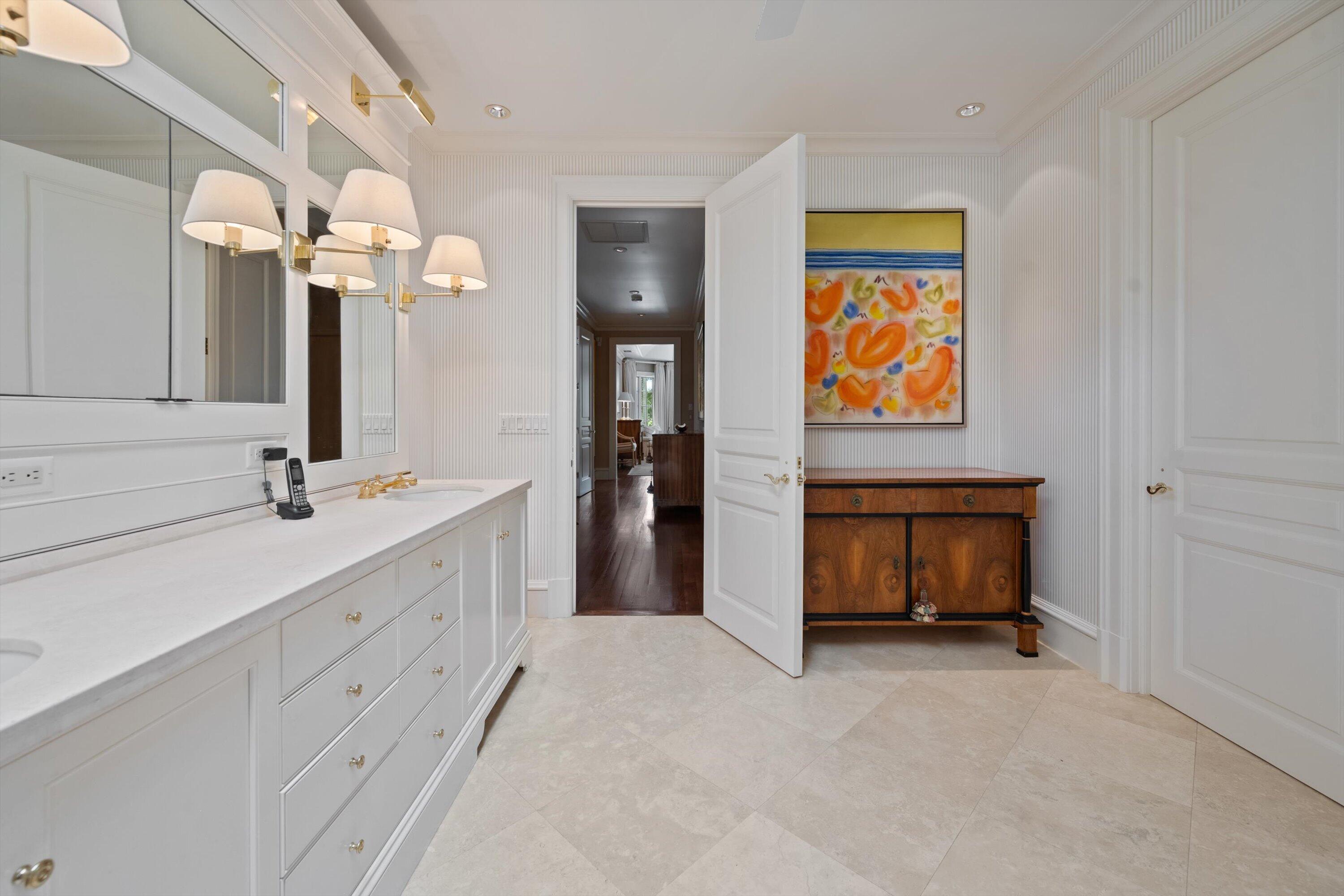 252 Locha Drive