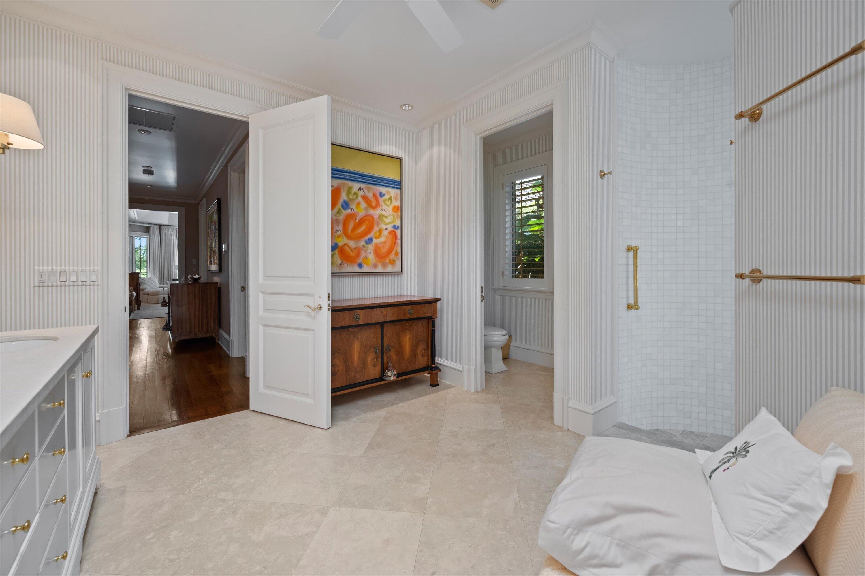 252 Locha Drive