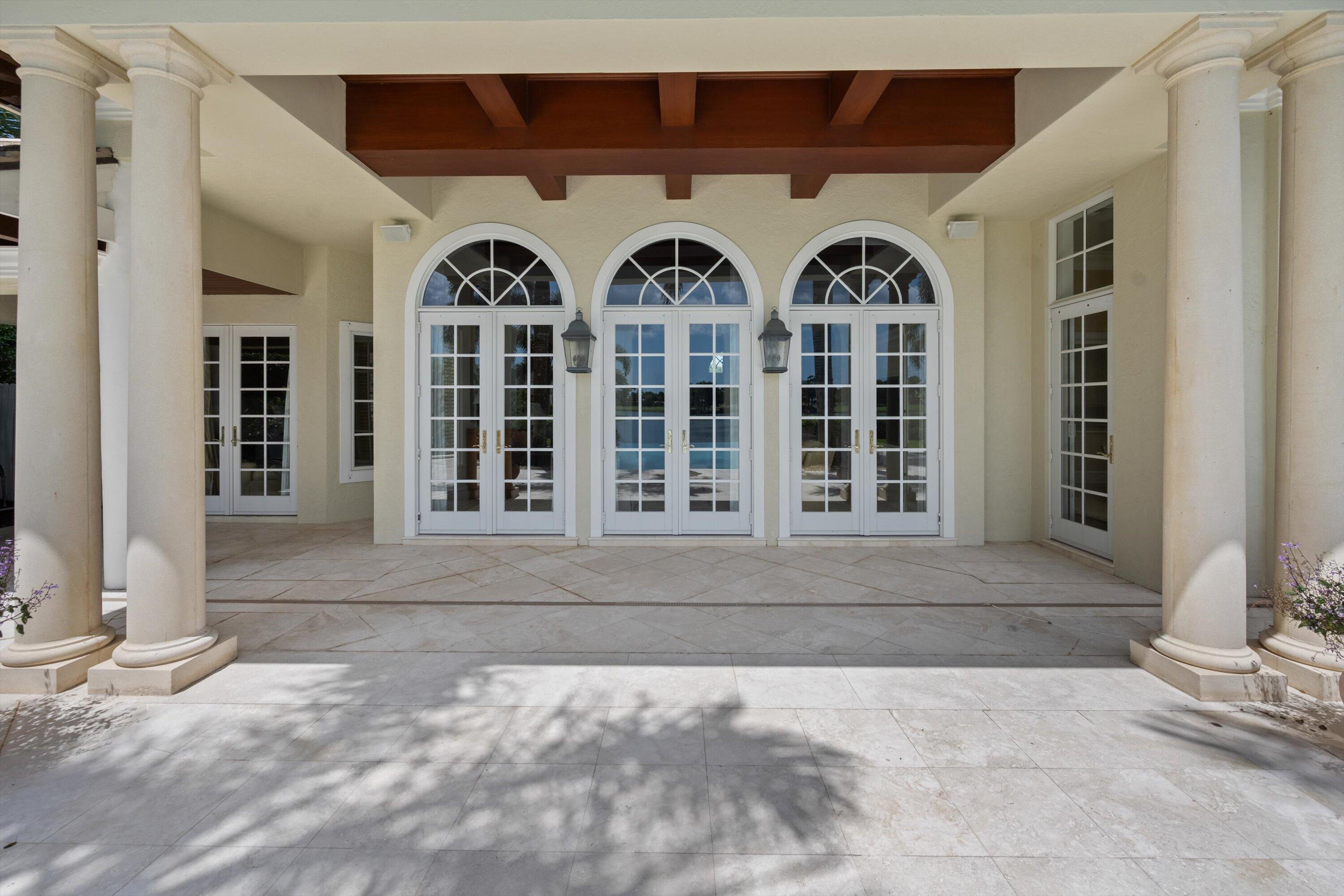 252 Locha Drive