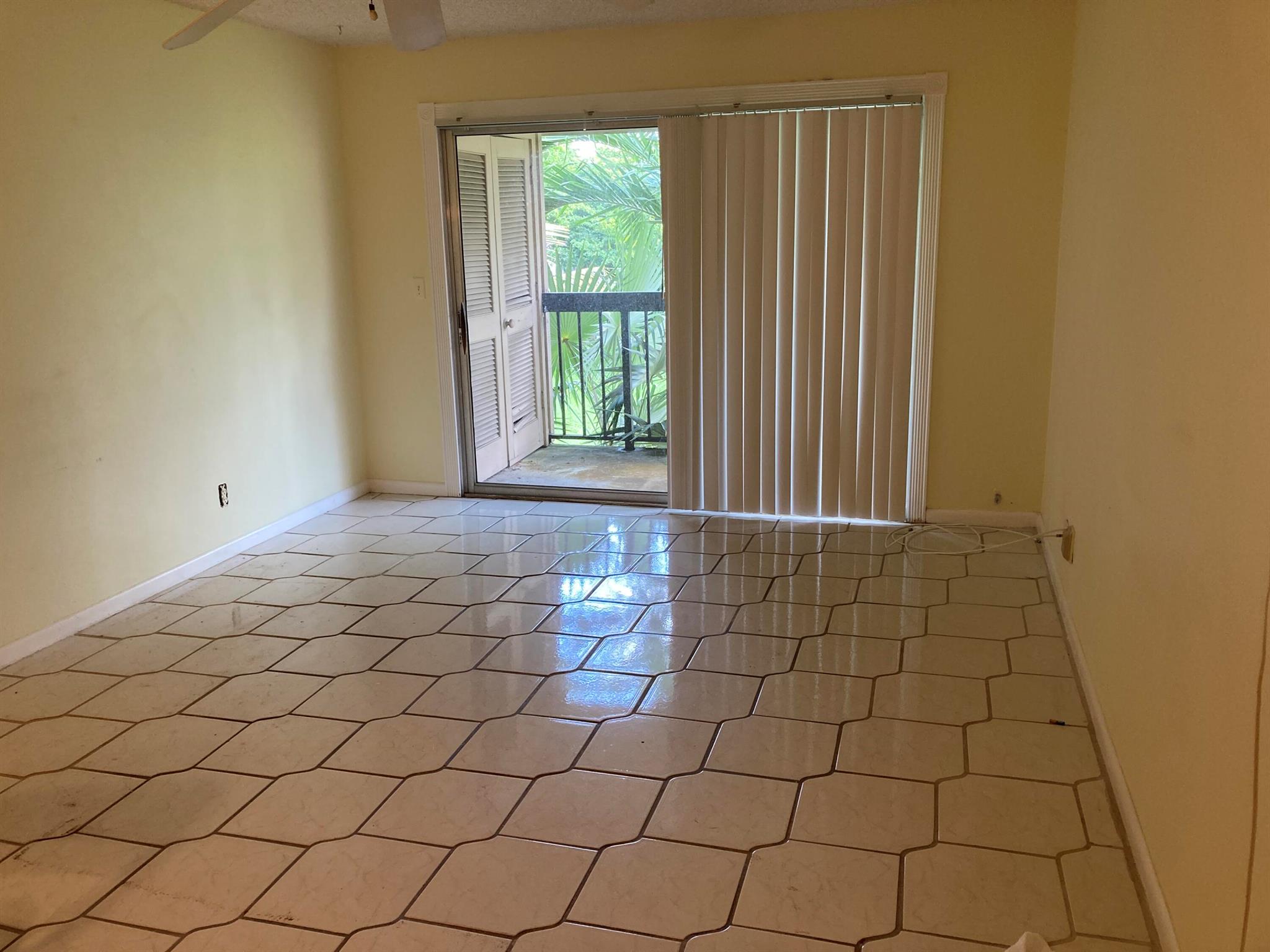 2755 W Atlantic Avenue 1210