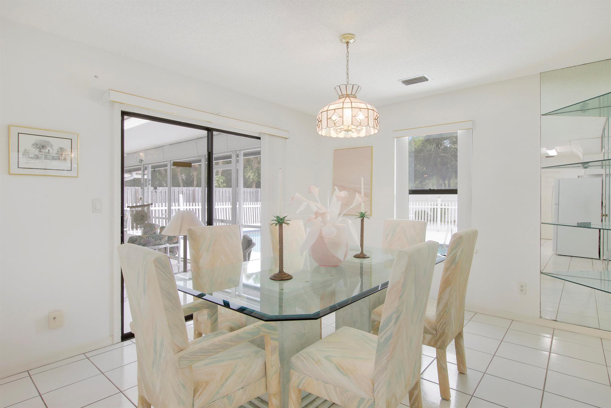 901 Sandy Oaks Drive