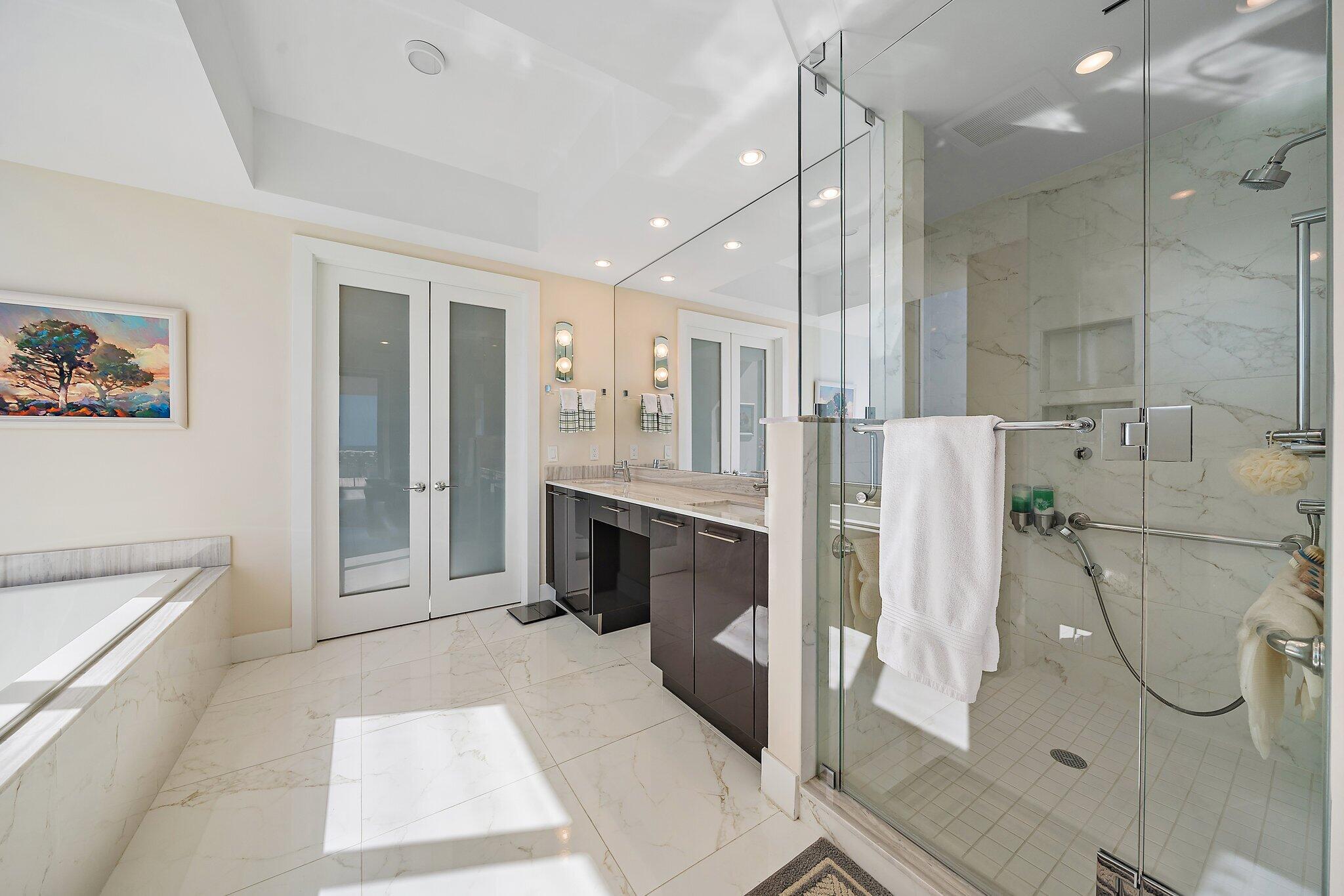 2 Water Club Way 1404