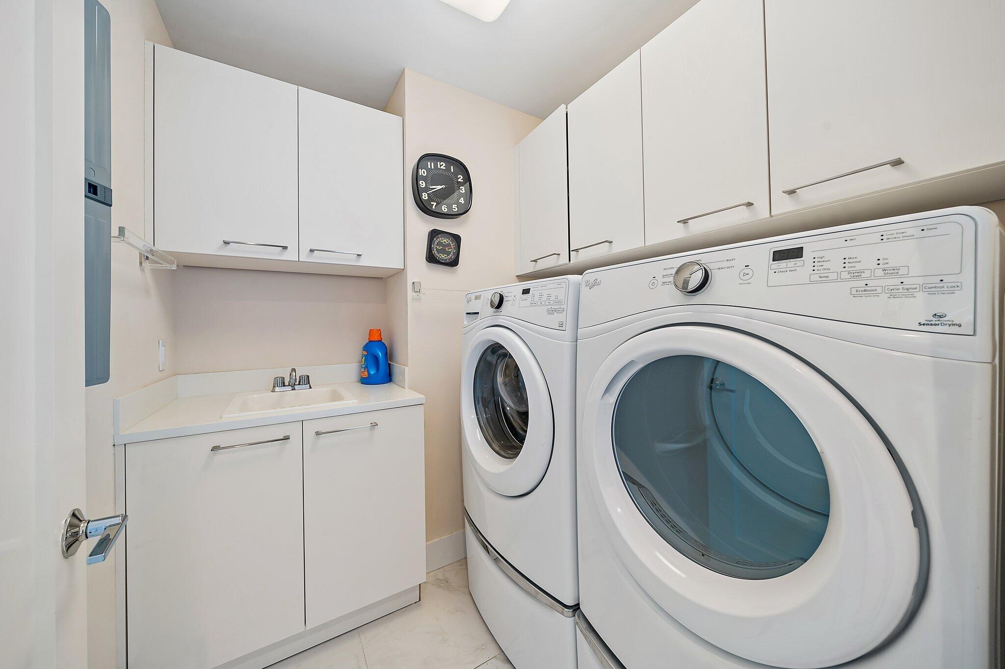 2 Water Club Way 1404