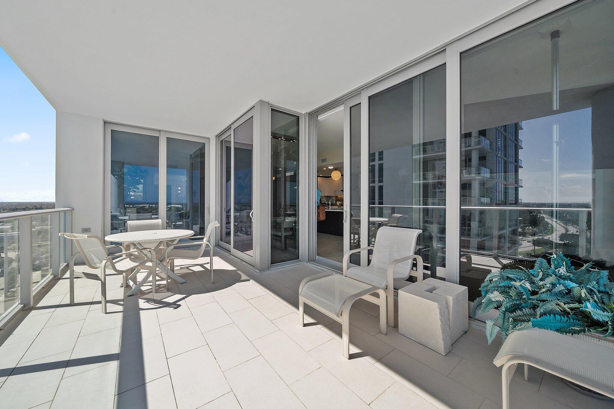 2 Water Club Way 1404