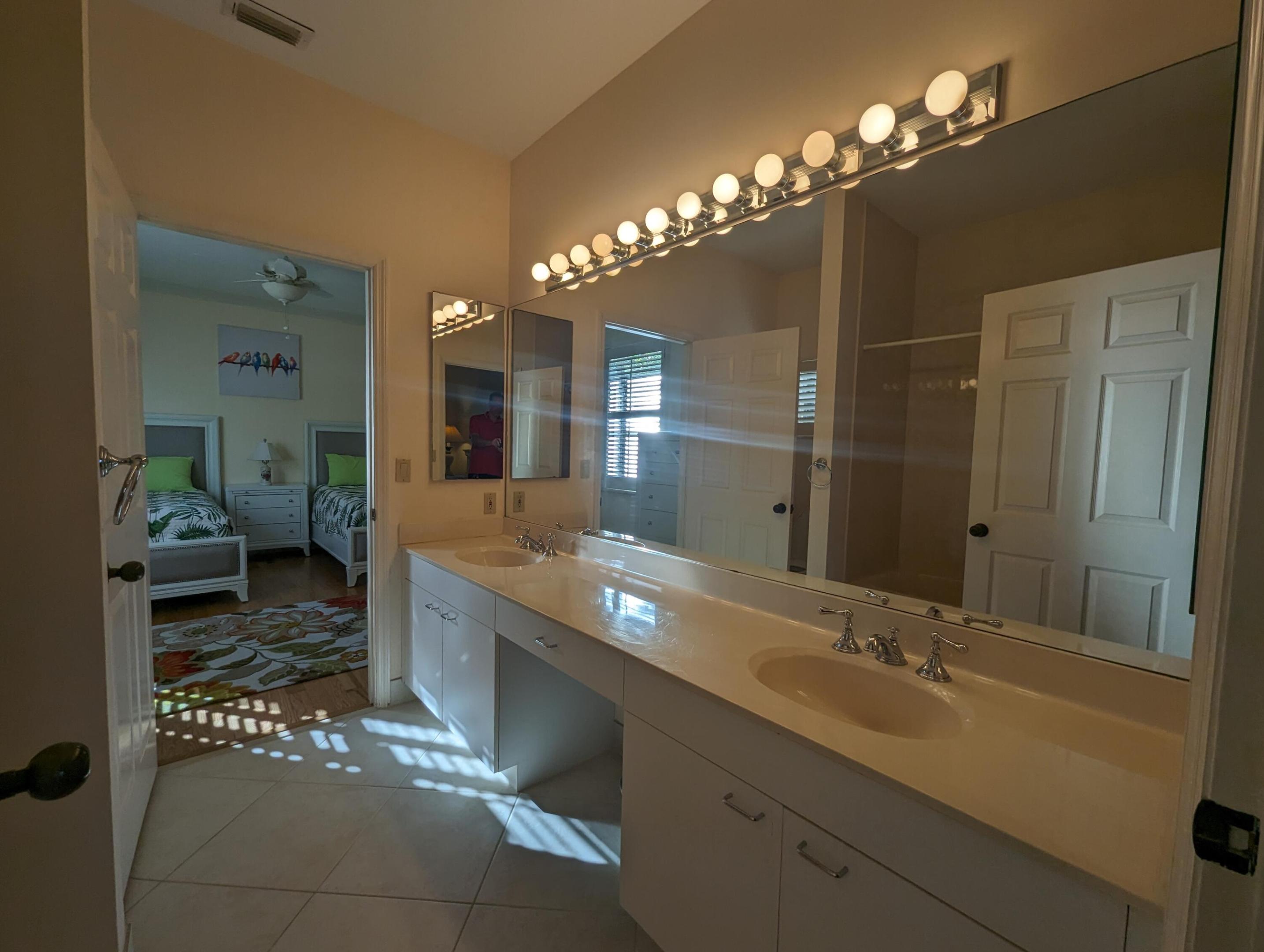 15925 Westerly Terrace