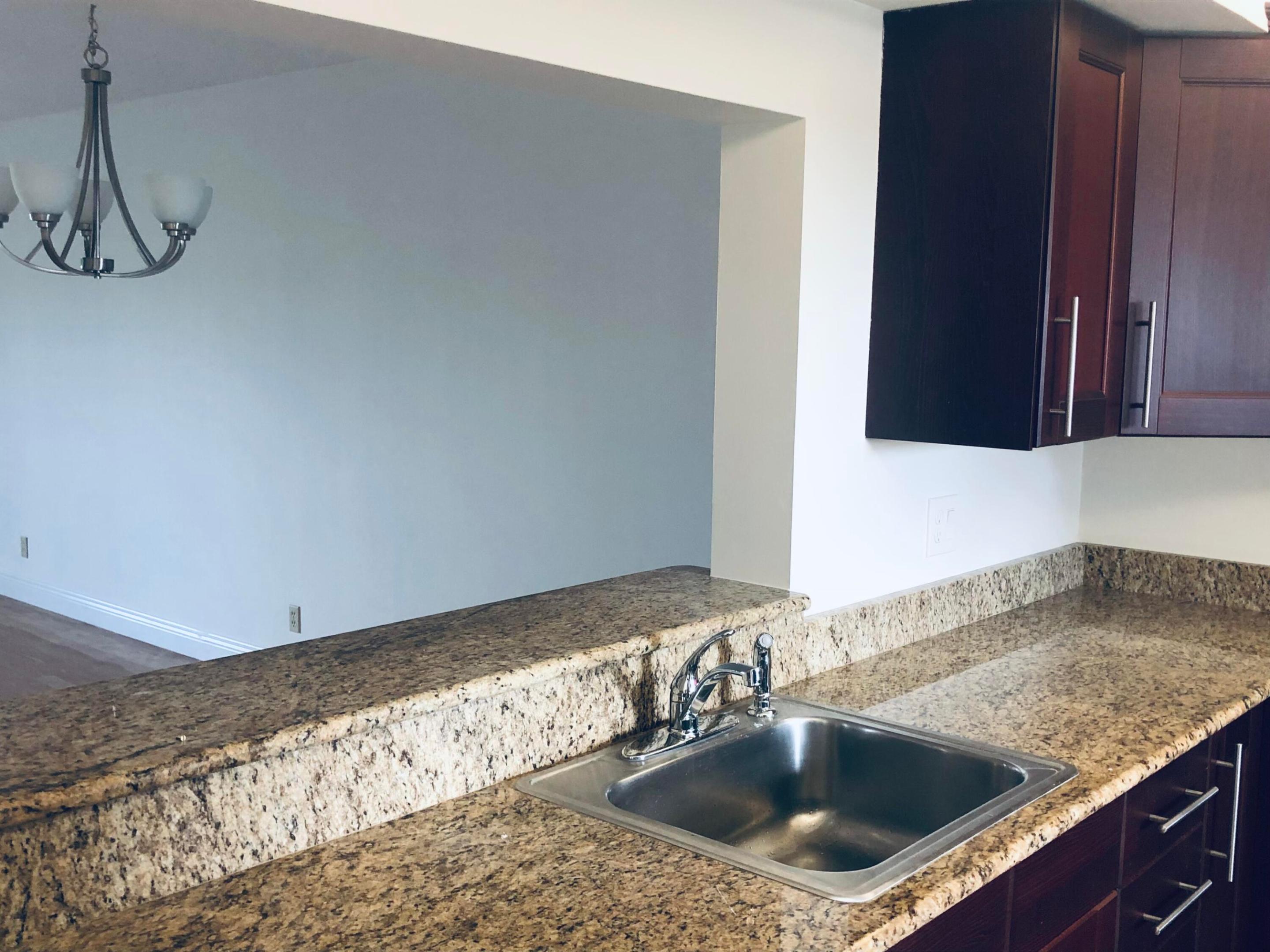 300 N Highway A1a 406c