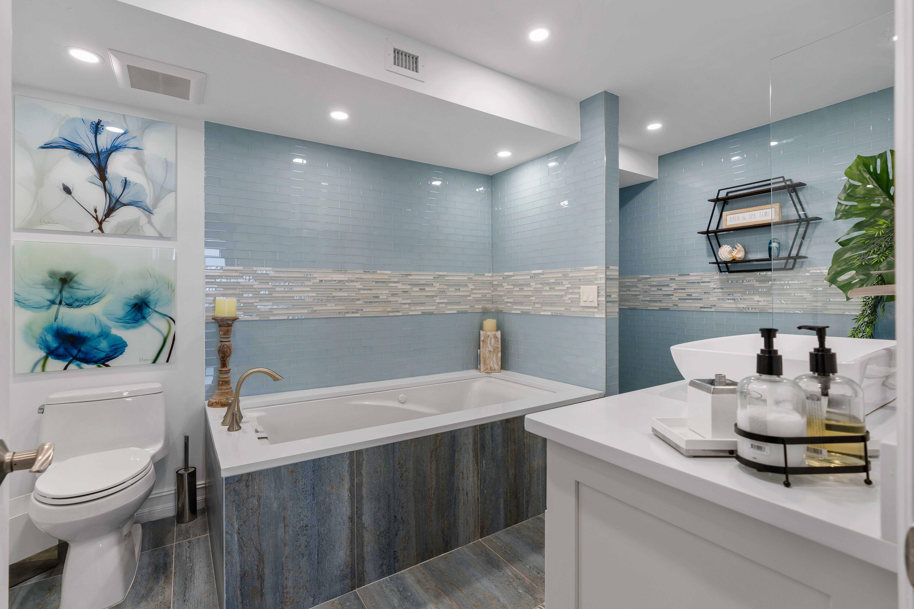 108 Lakeshore Drive 839