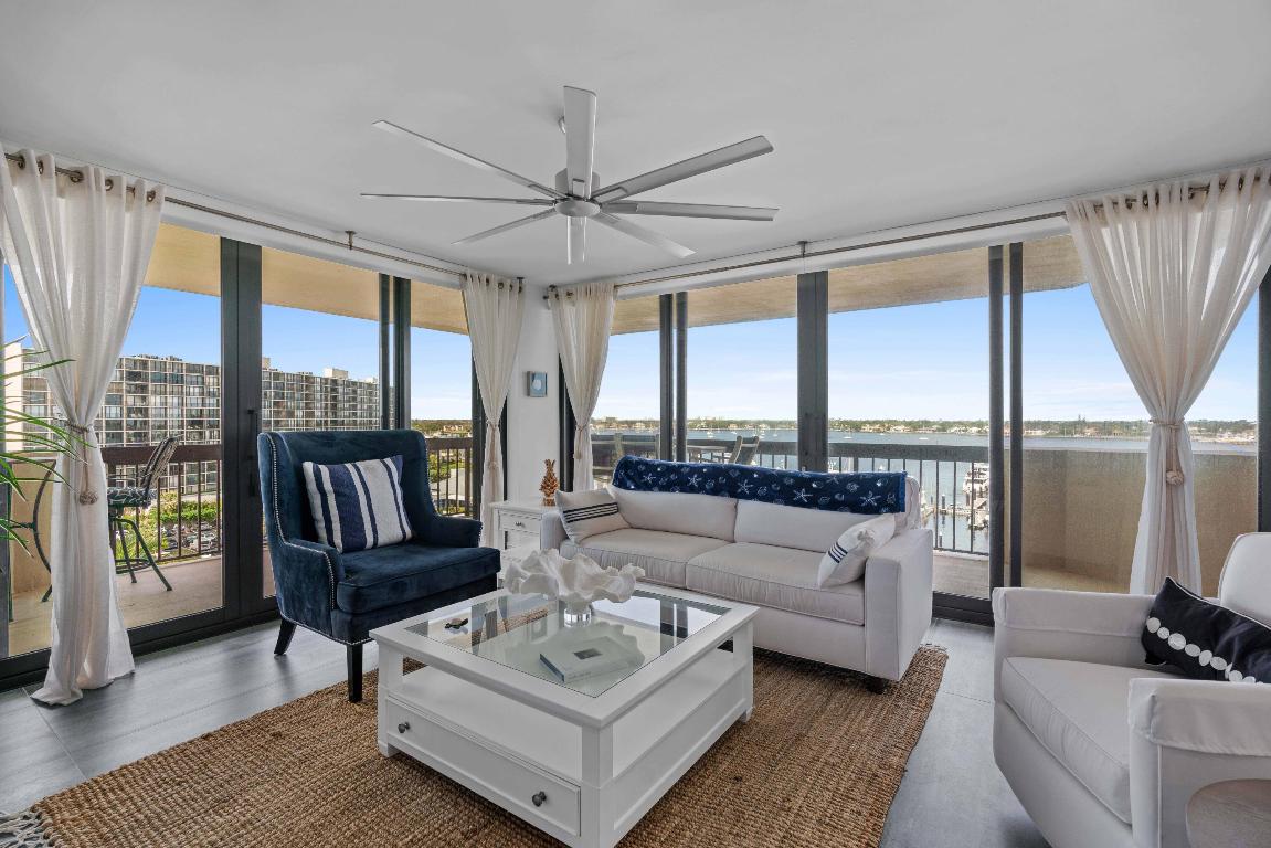 108 Lakeshore Drive 839