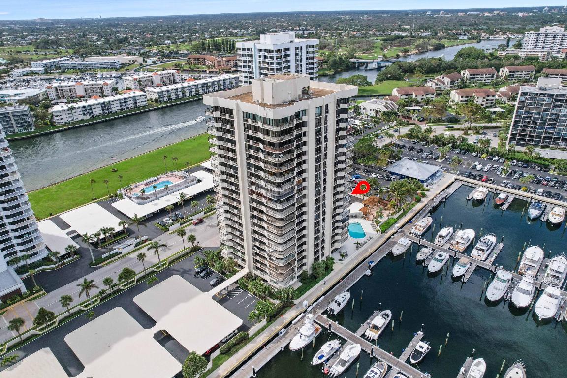 108 Lakeshore Drive 839