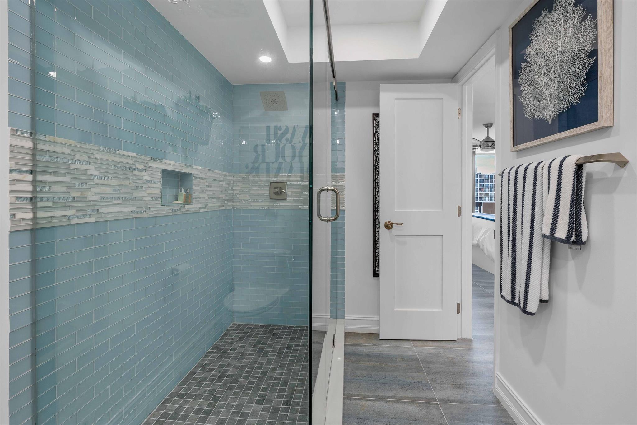 108 Lakeshore Drive 839