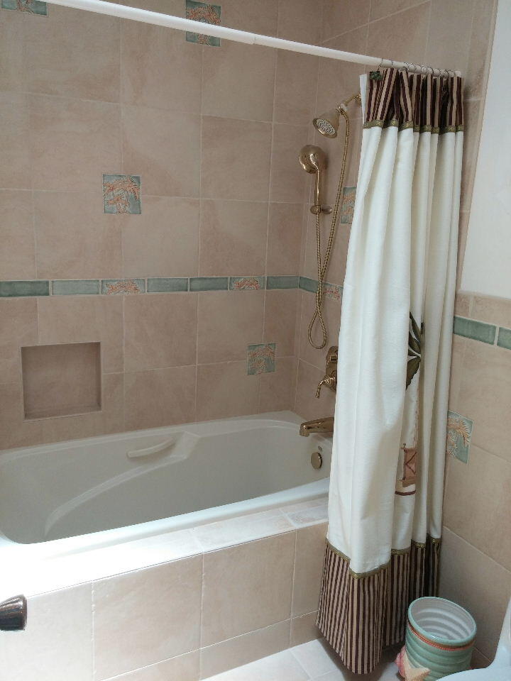 3720 Freshwater Drive