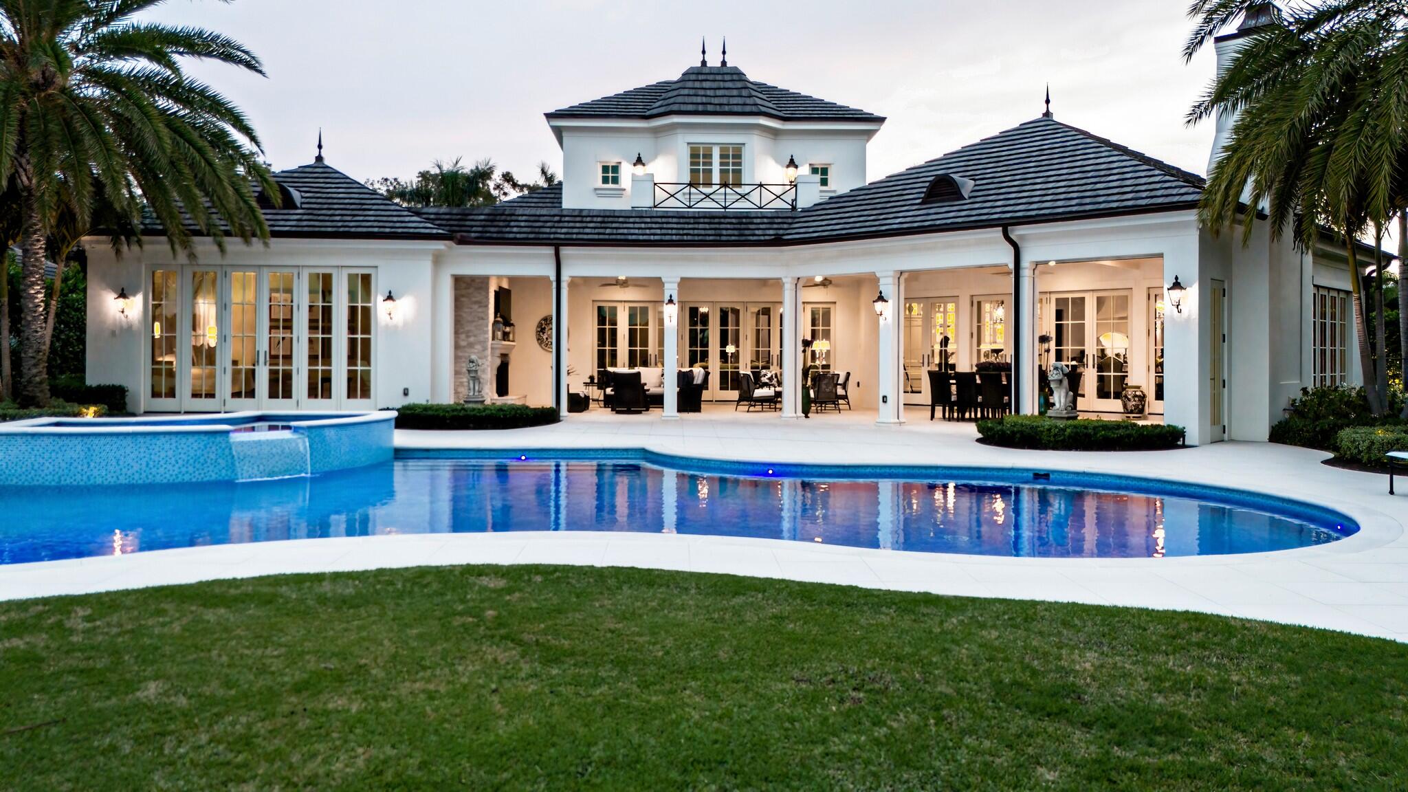 236 Locha Drive