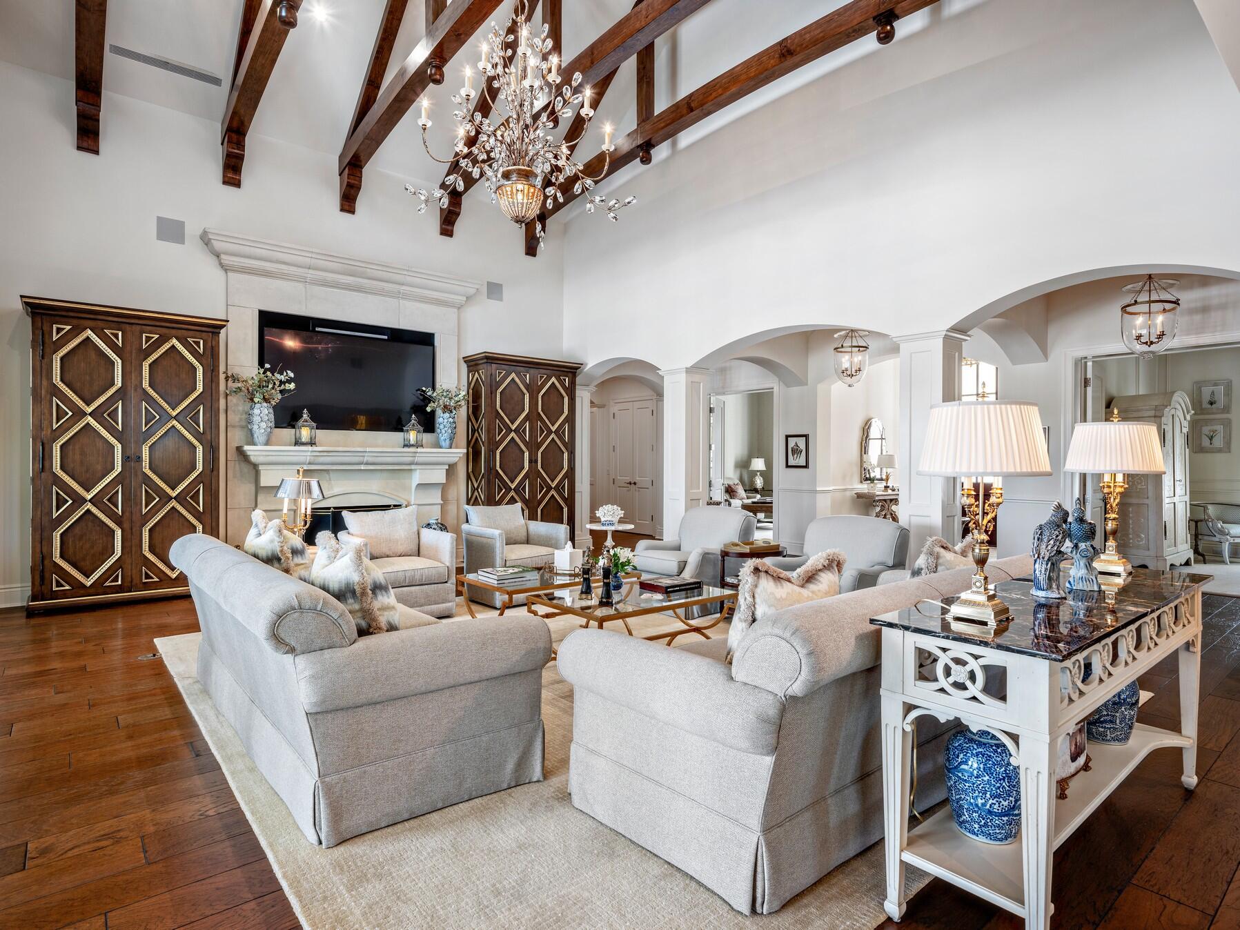 236 Locha Drive