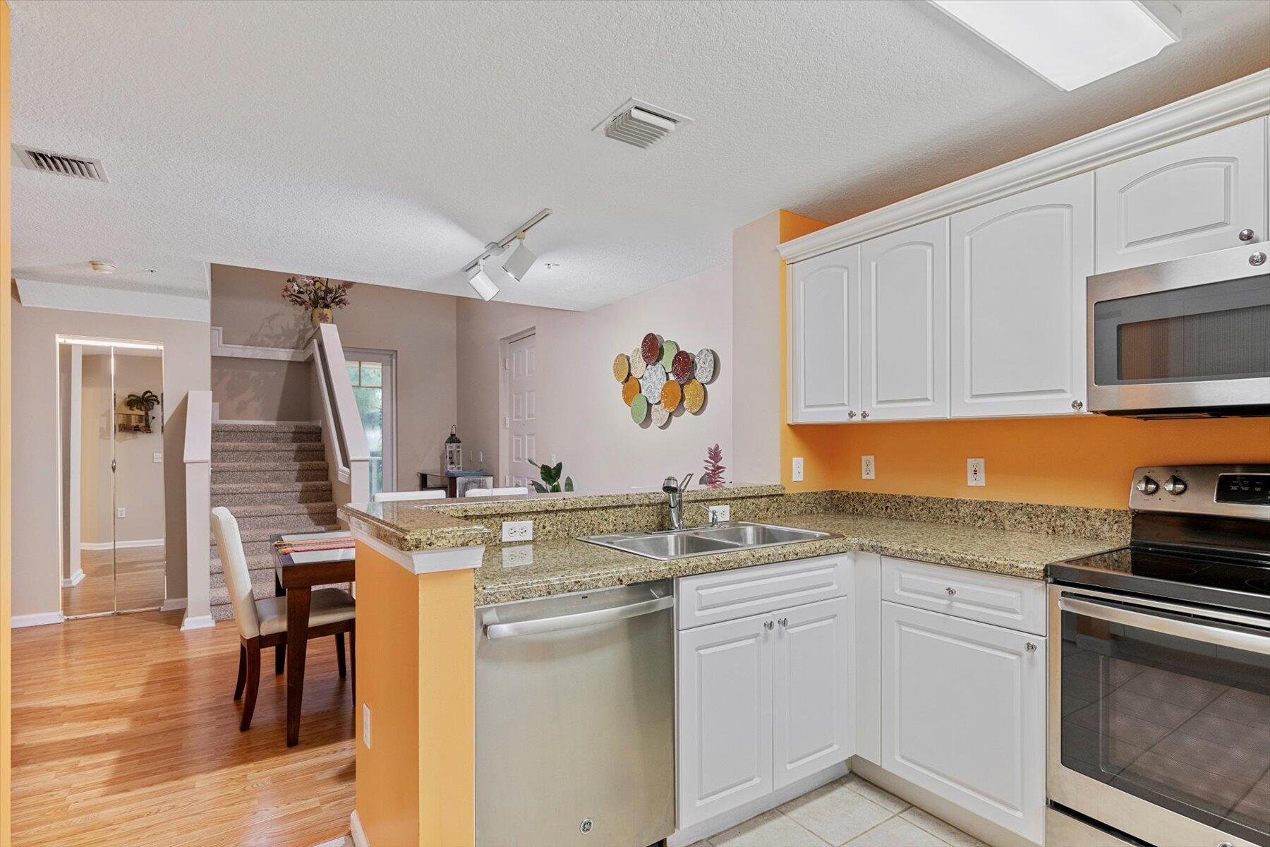 4892 Chancellor Drive 20