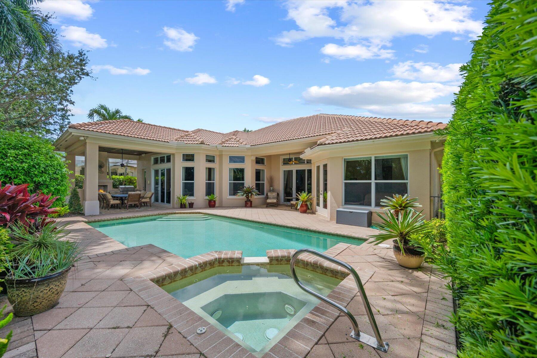 121 Hawksbill Way