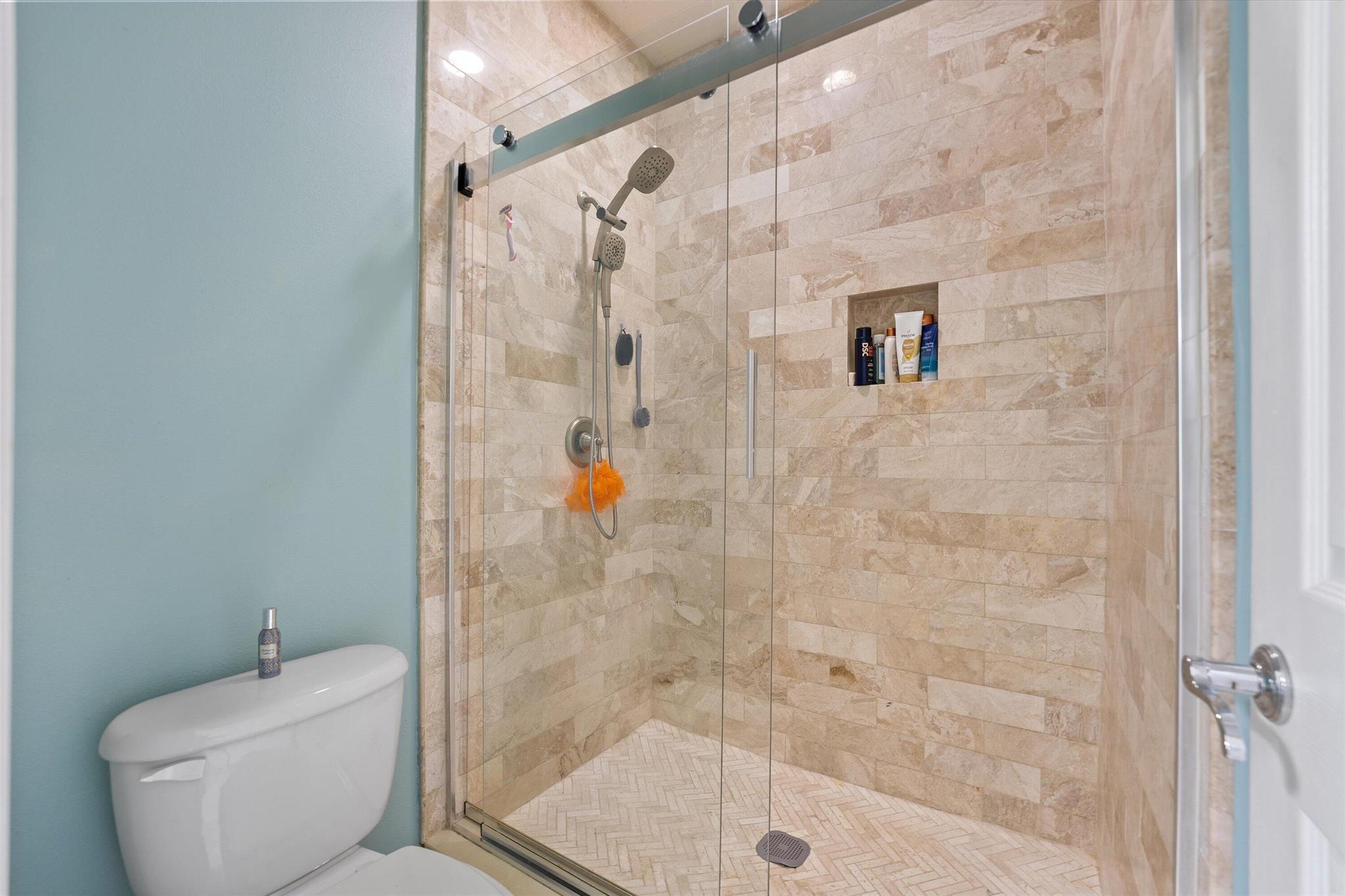 163 Greenwich Circle