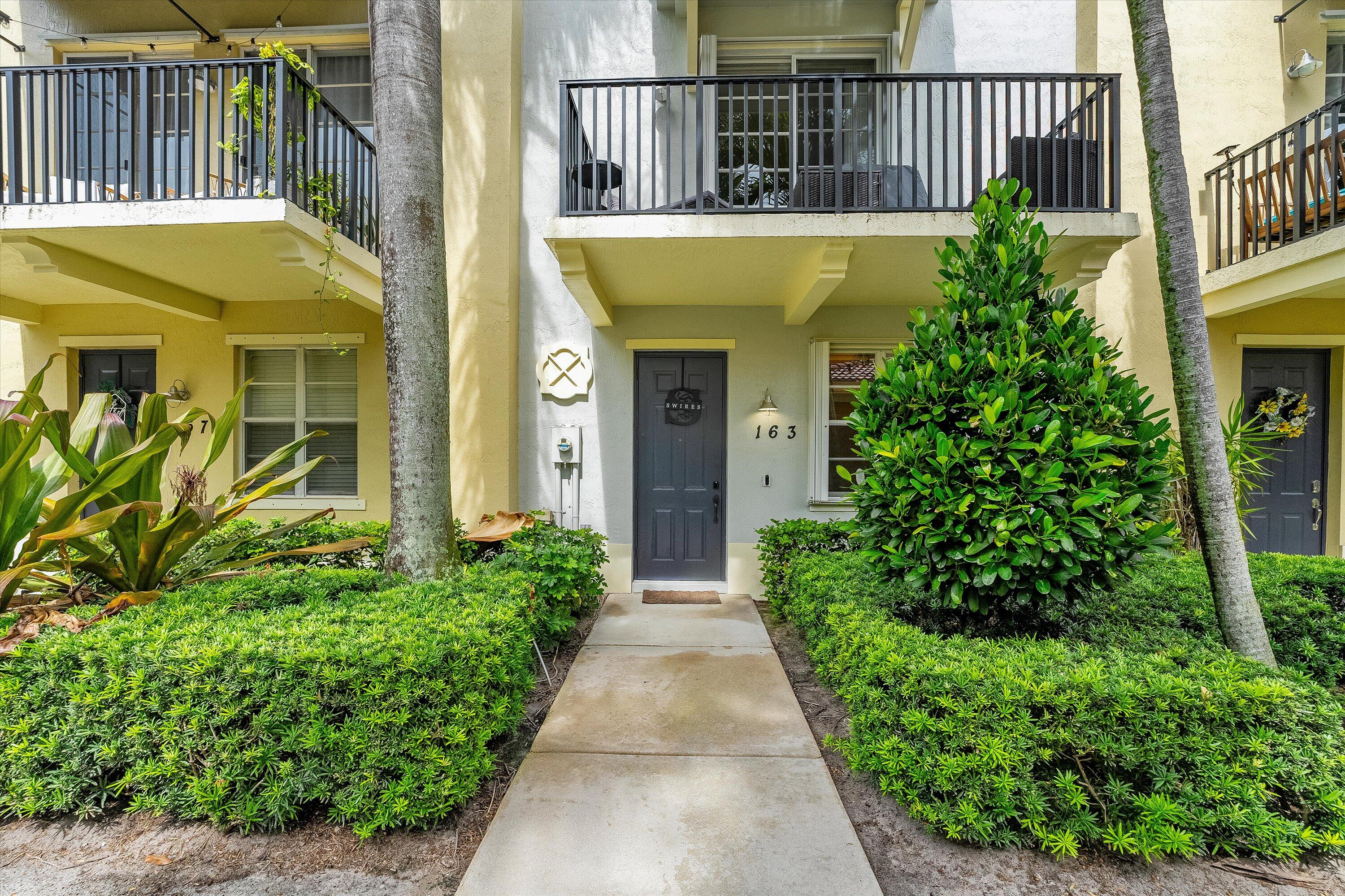 163 Greenwich Circle