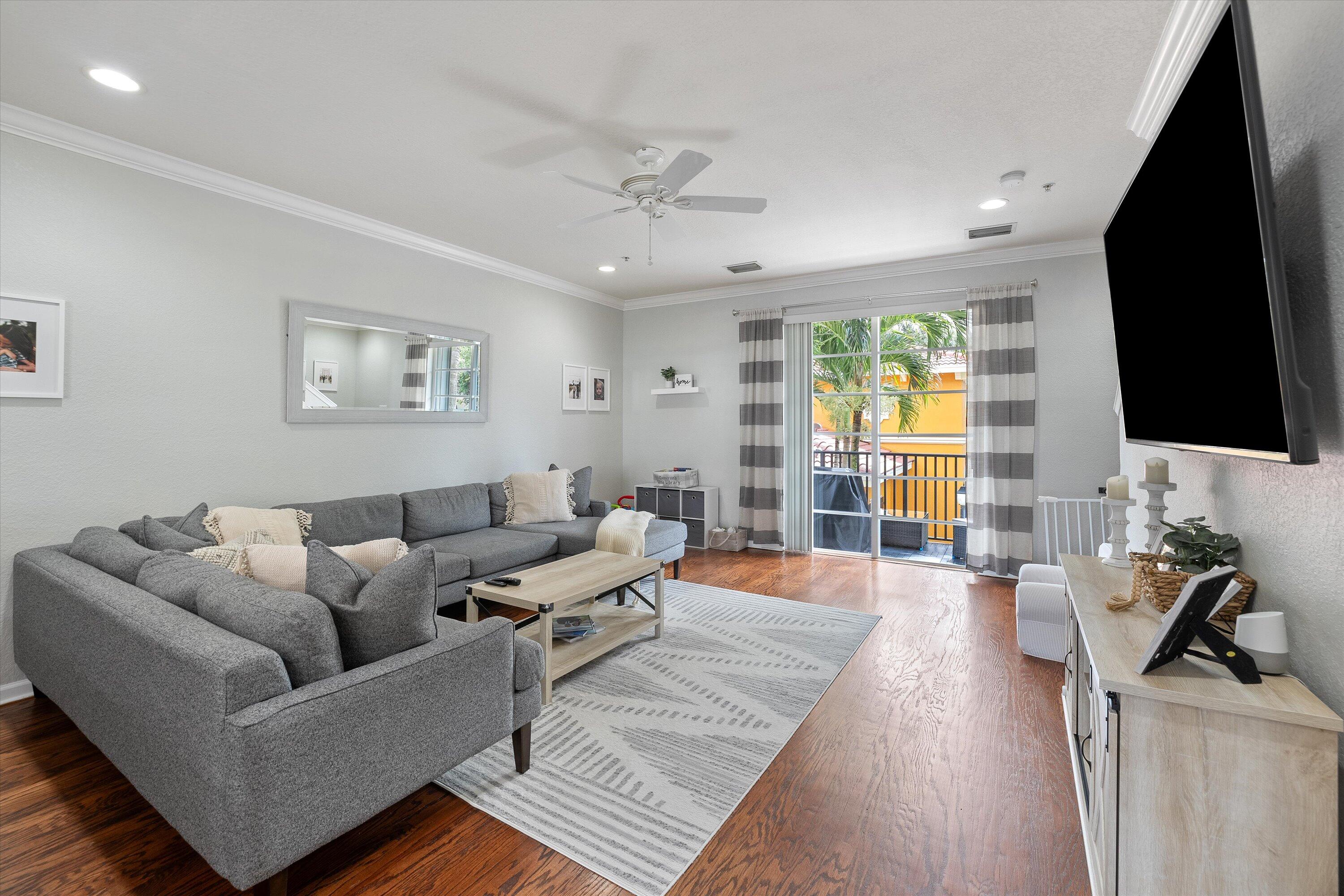 163 Greenwich Circle