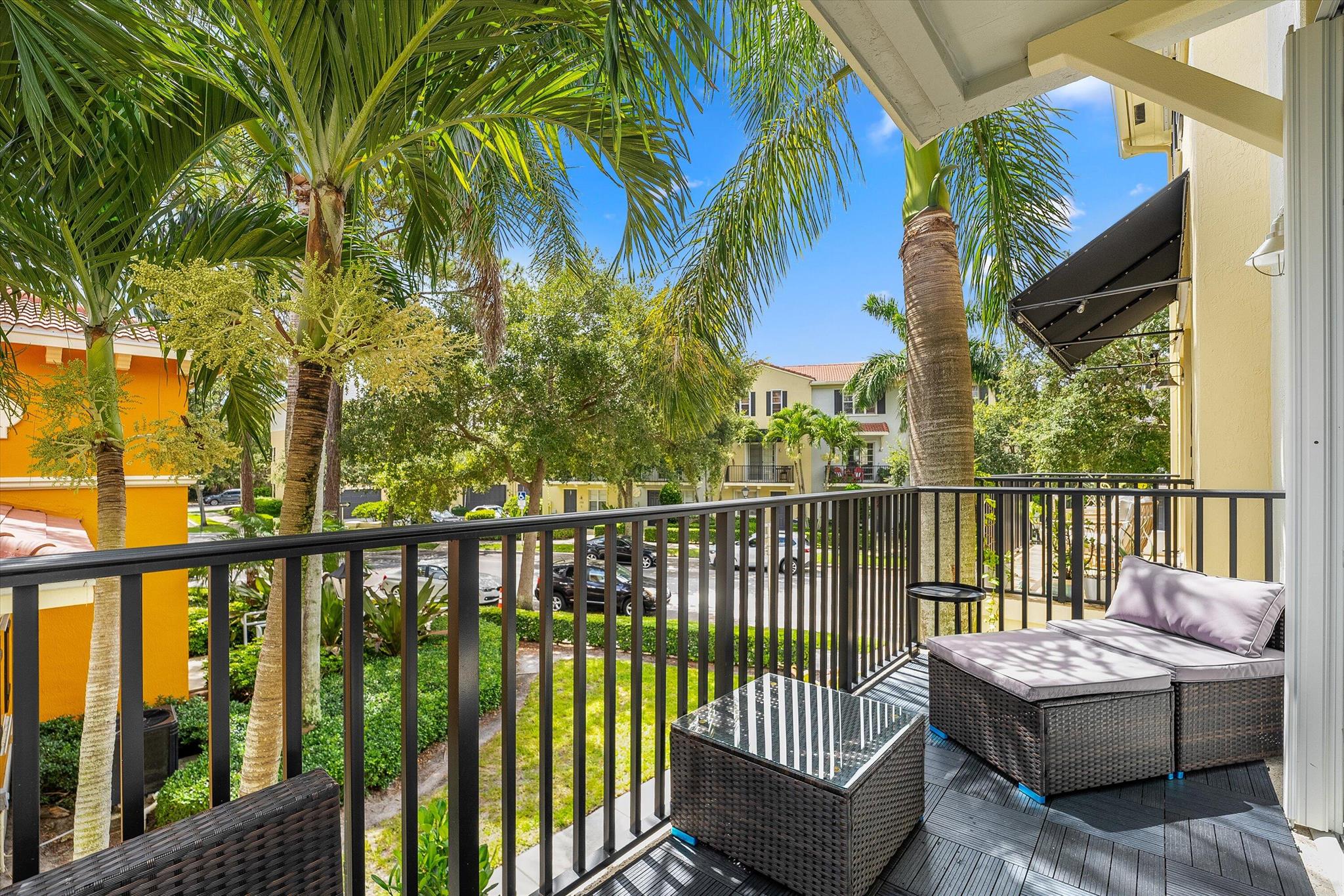 163 Greenwich Circle