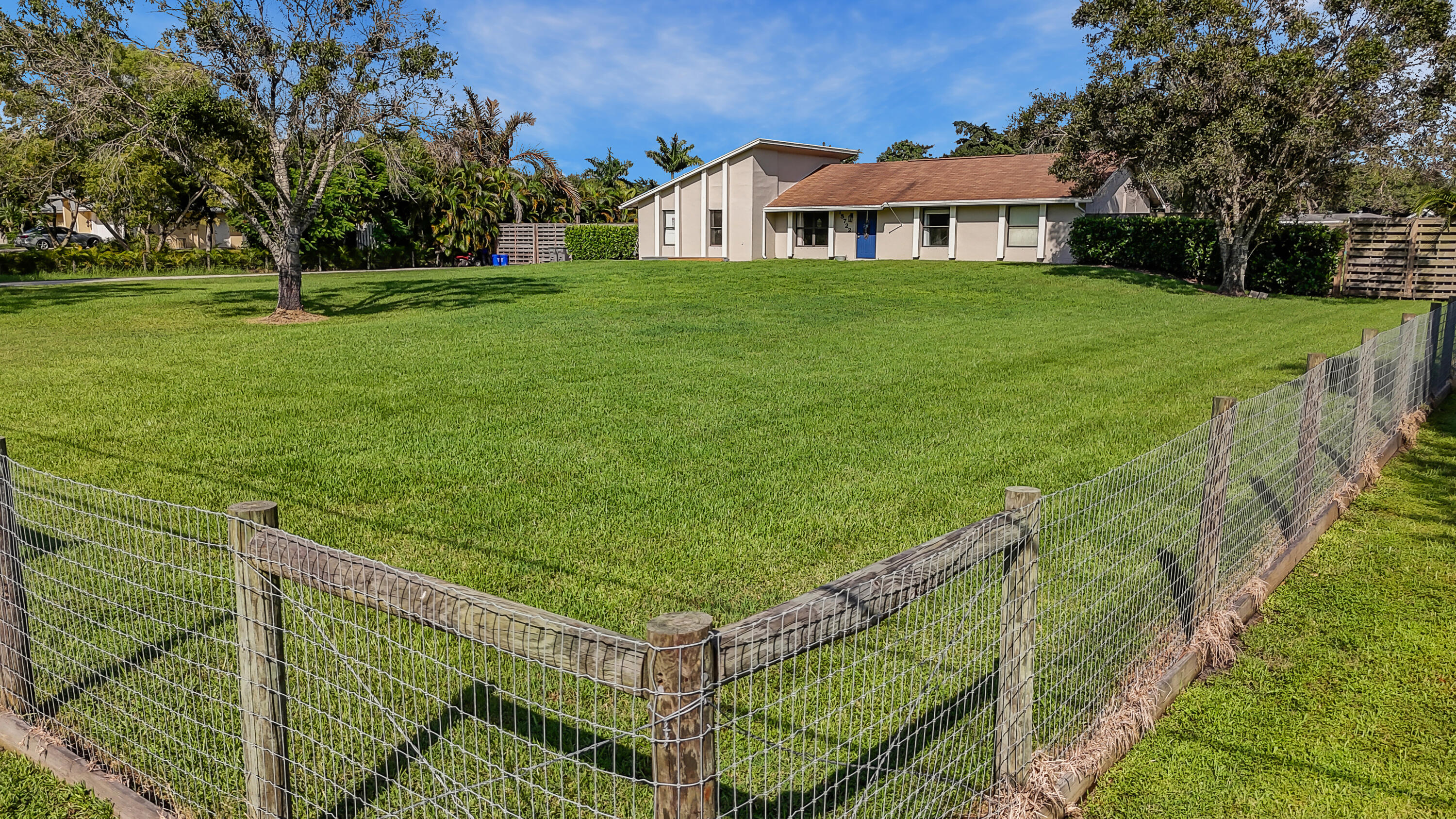 15722 93rd Lane N