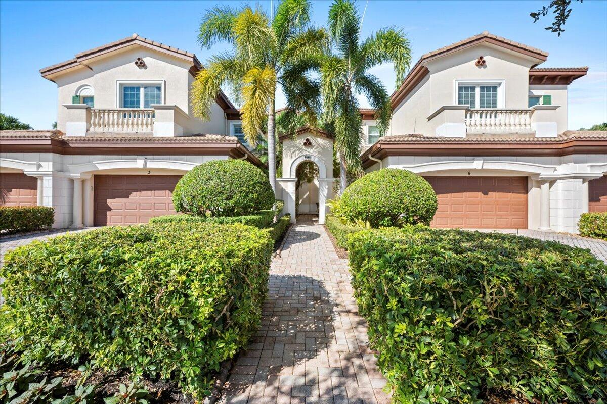 99 Tresana Boulevard 5