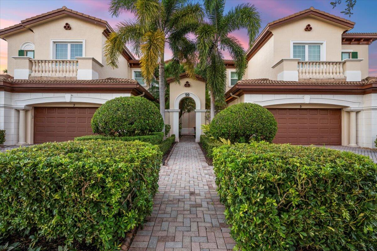 99 Tresana Boulevard 5