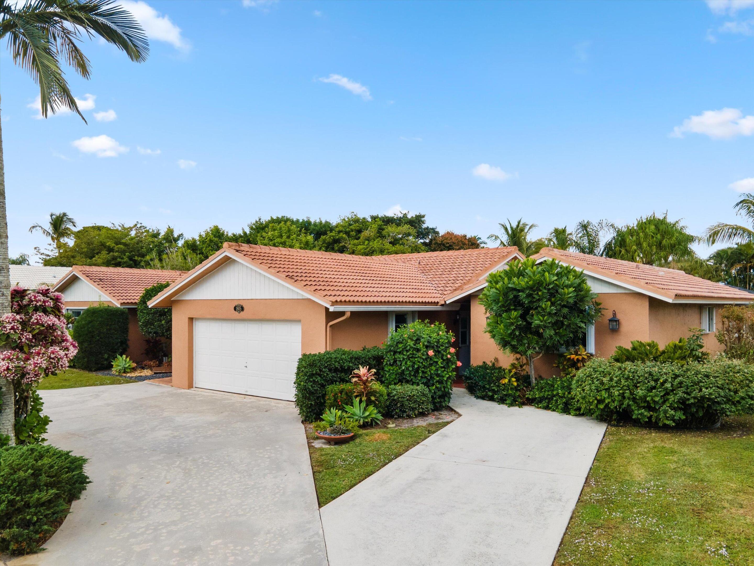 1805 The 12th Fairway