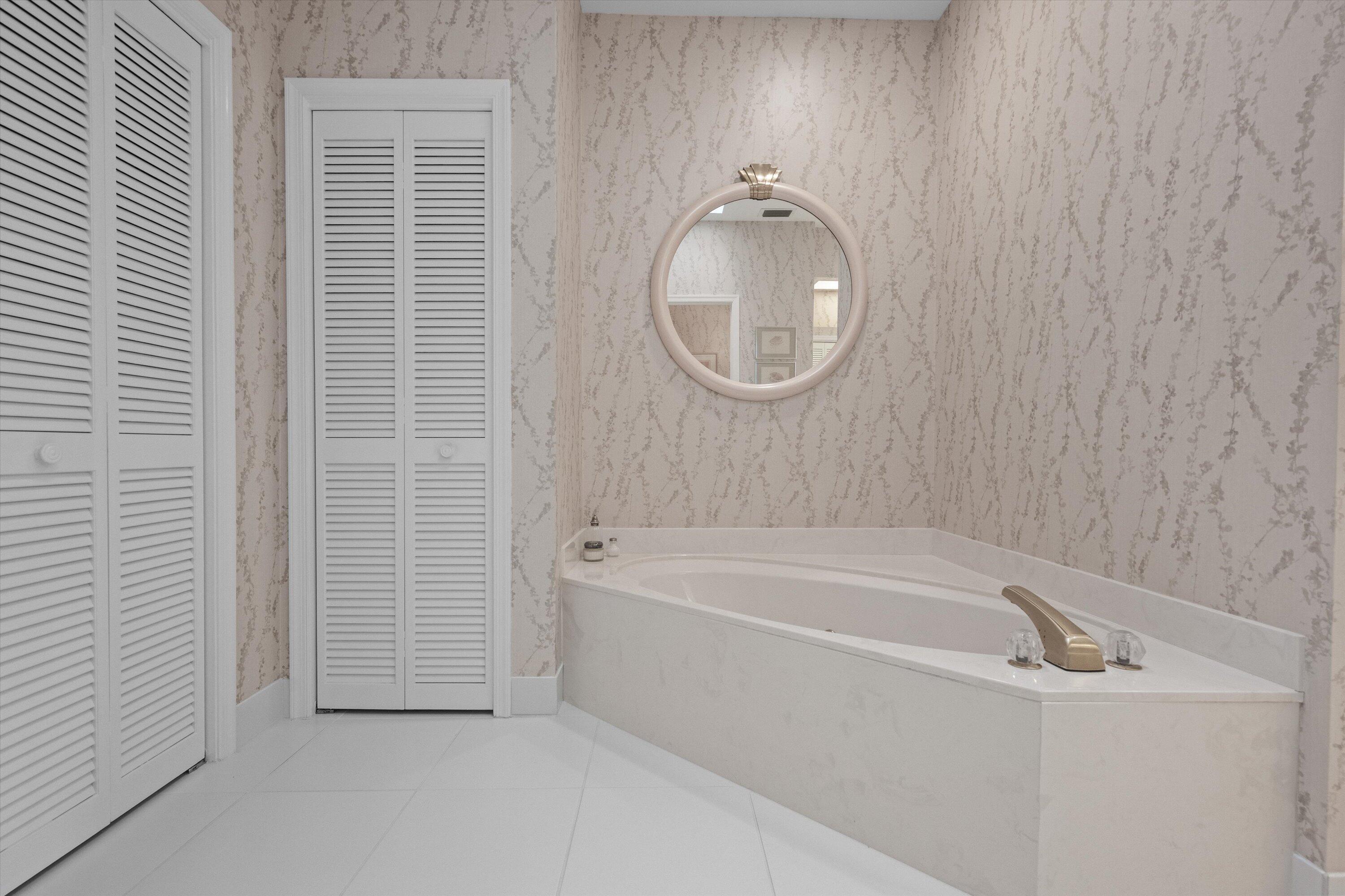 3506 Lantern Bay Drive