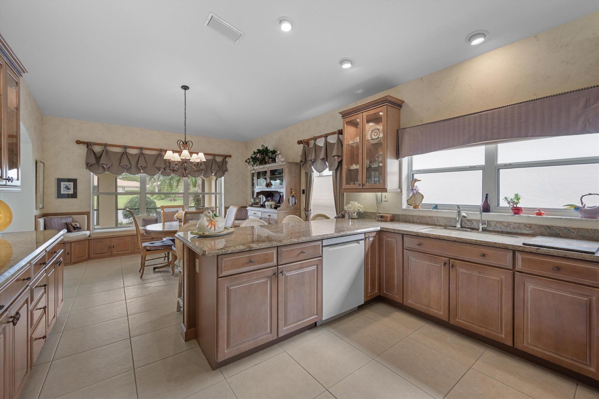 3506 Lantern Bay Drive