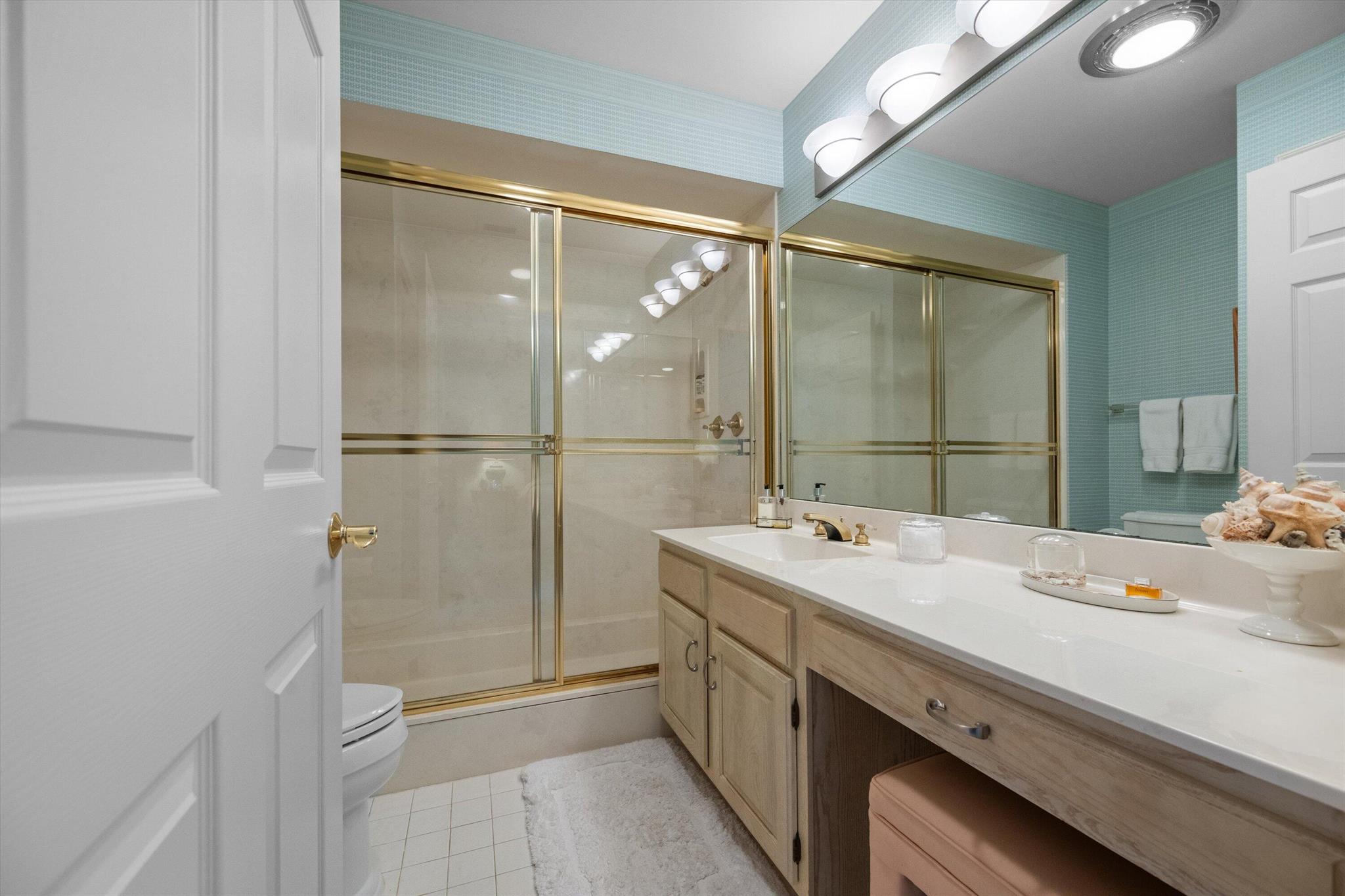 3506 Lantern Bay Drive