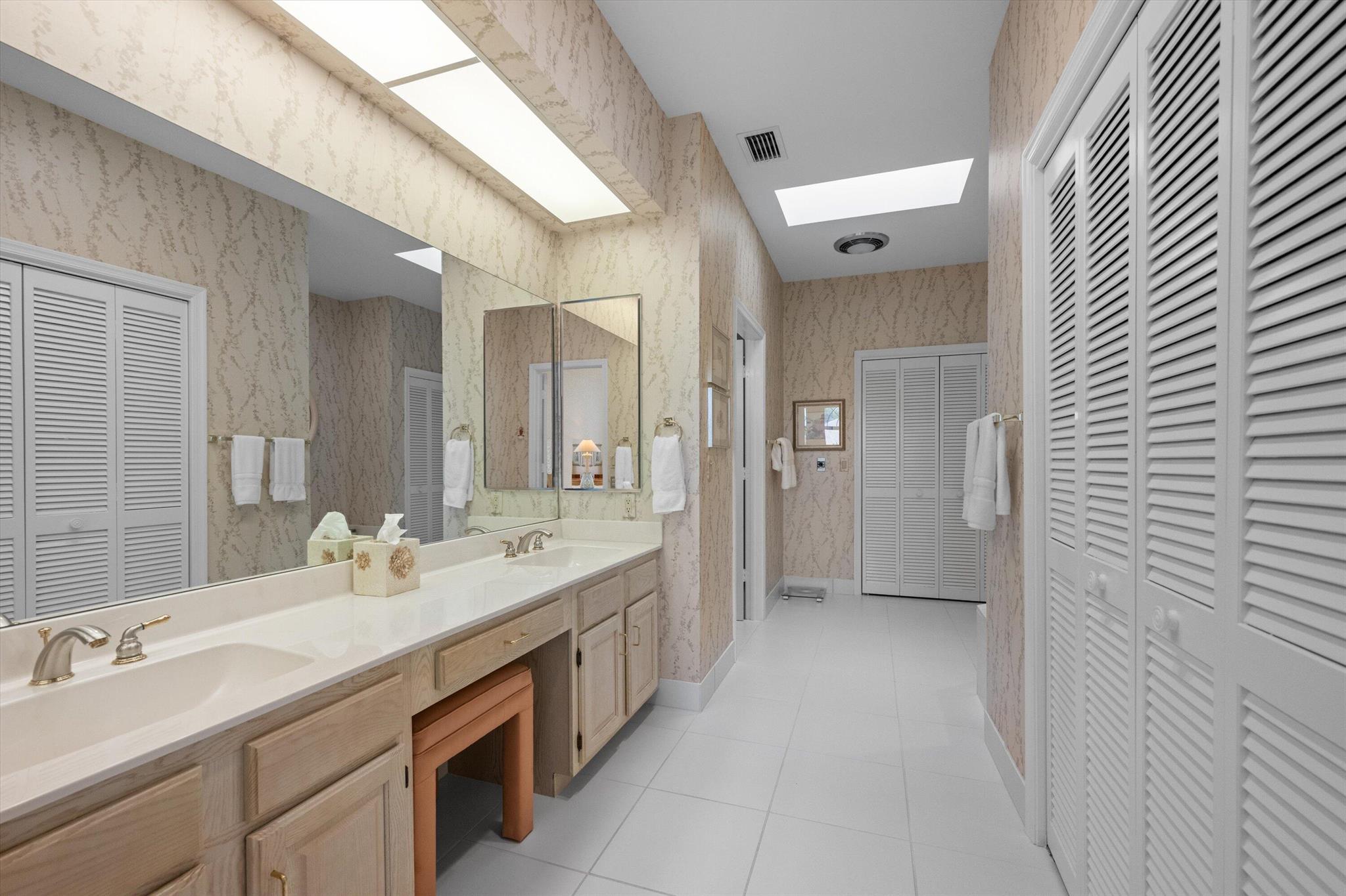 3506 Lantern Bay Drive