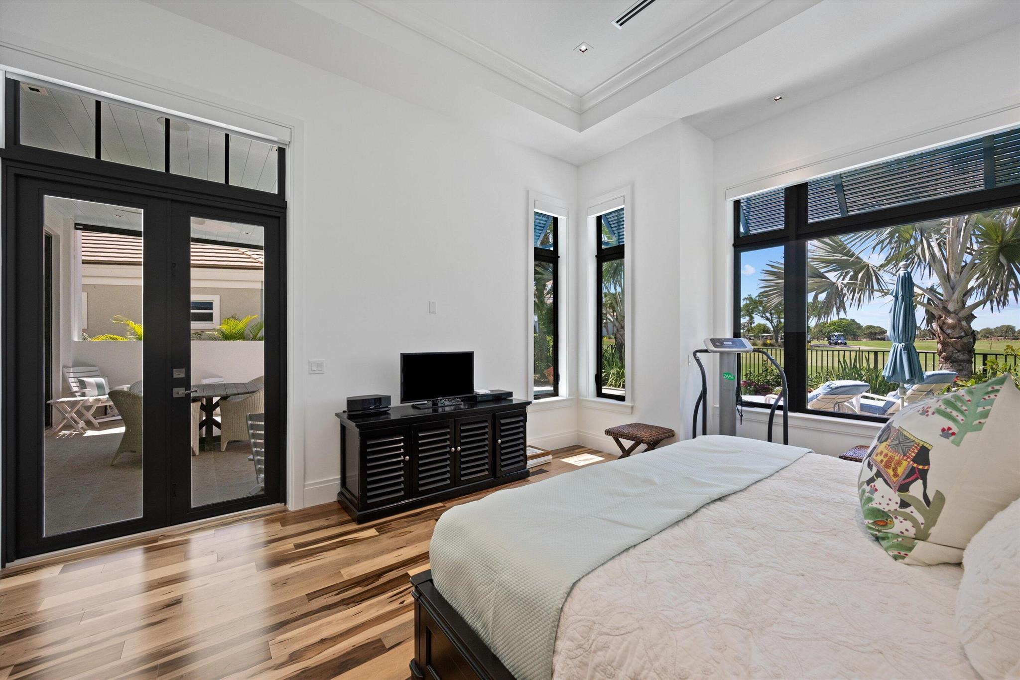 102 Nocossa Circle