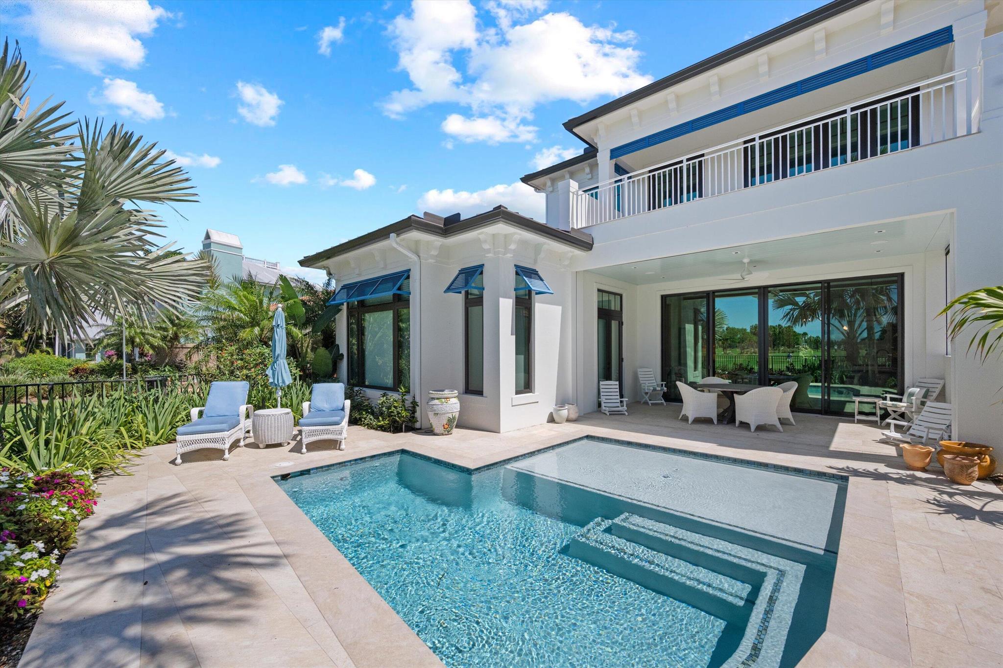 102 Nocossa Circle