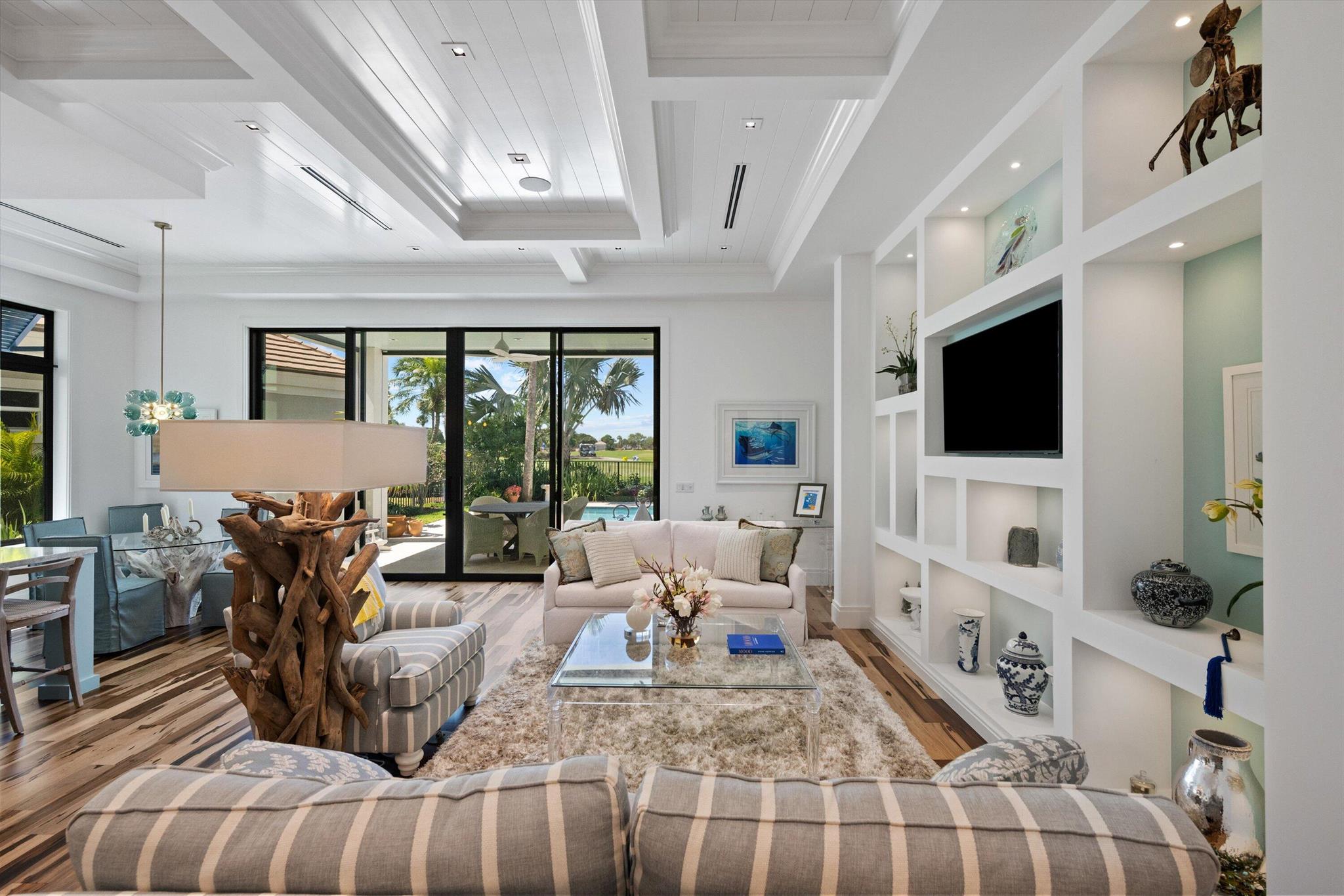 102 Nocossa Circle