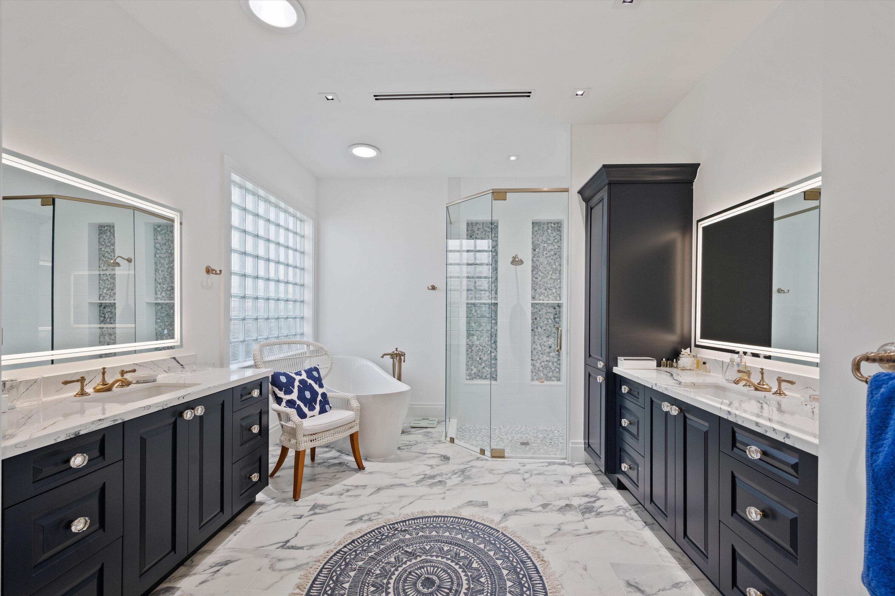 102 Nocossa Circle