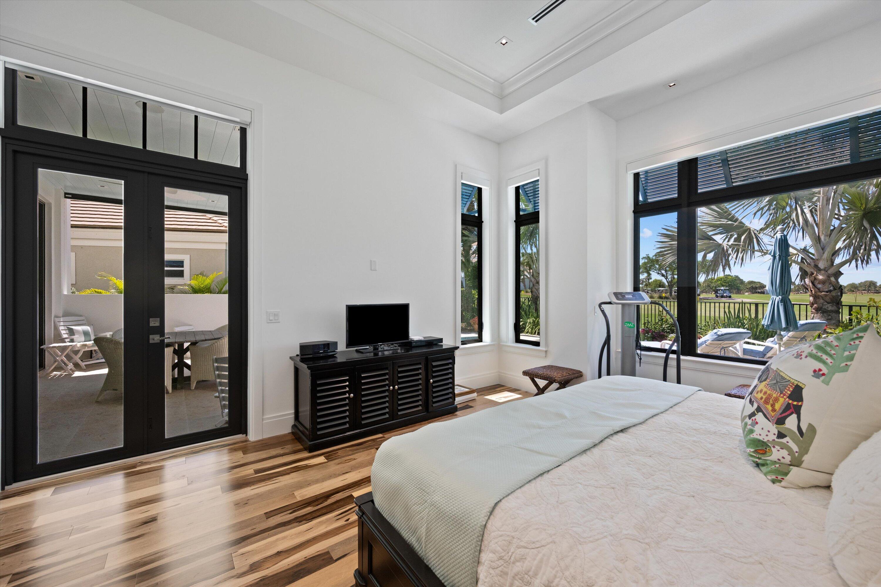 102 Nocossa Circle