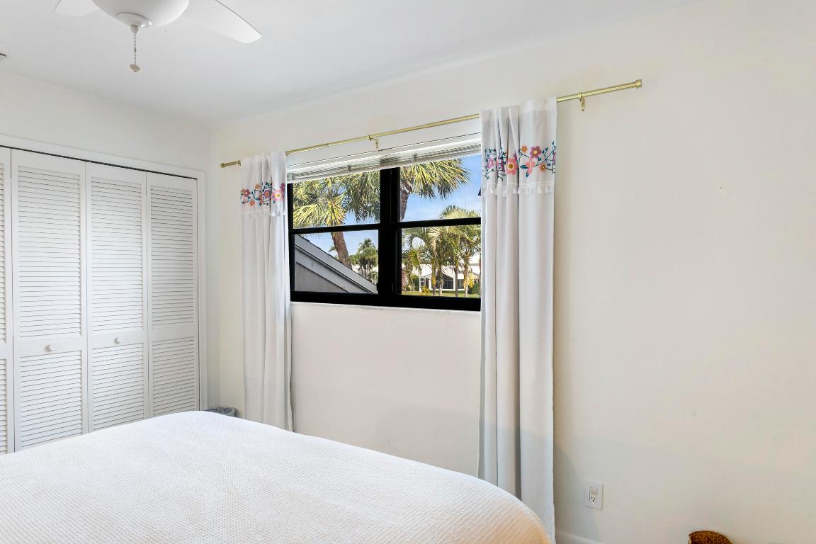 3697 Cape Pointe Circle