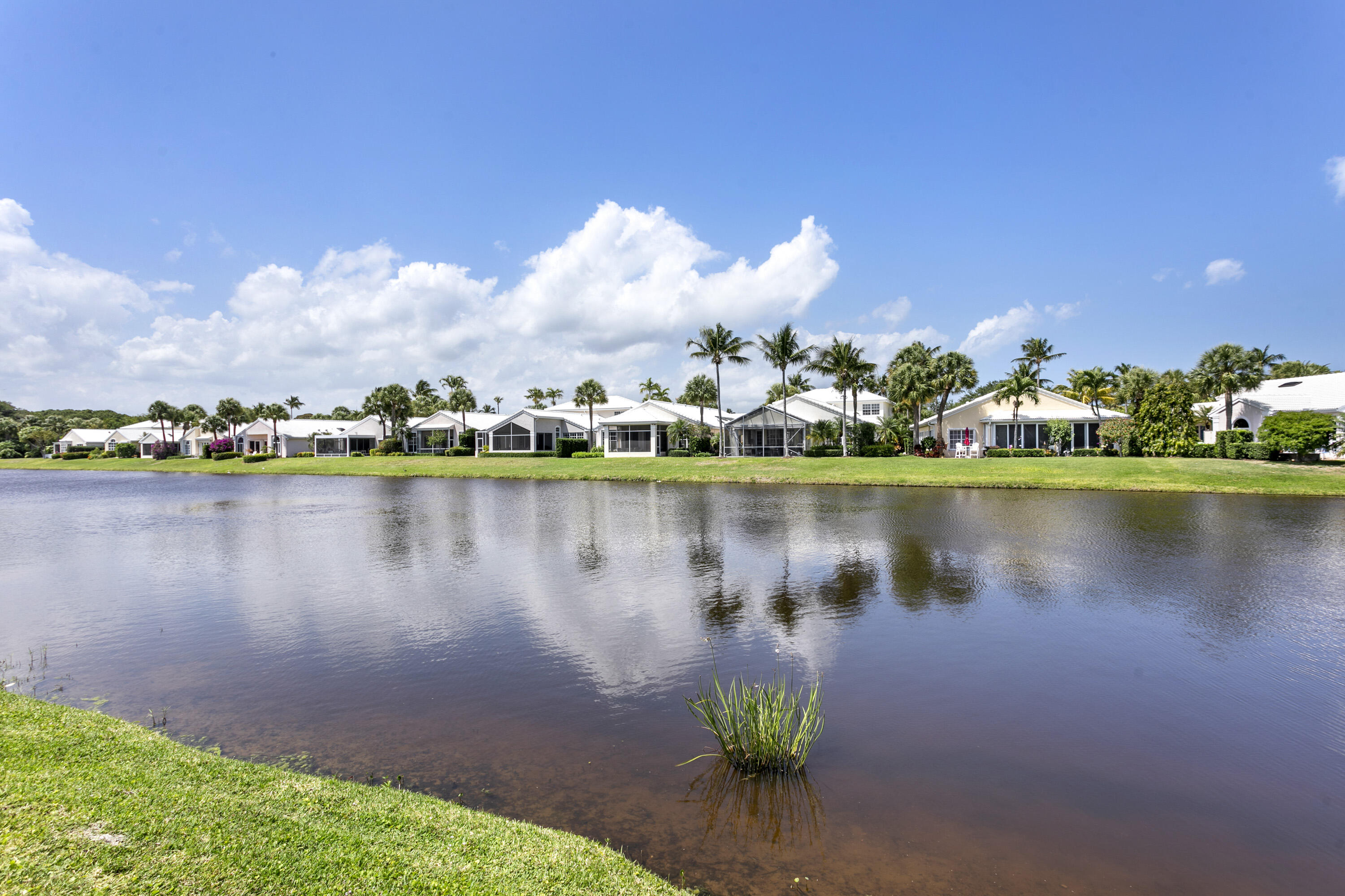 3697 Cape Pointe Circle