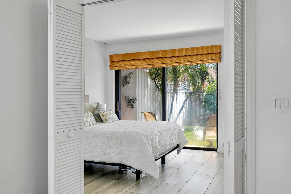 3697 Cape Pointe Circle