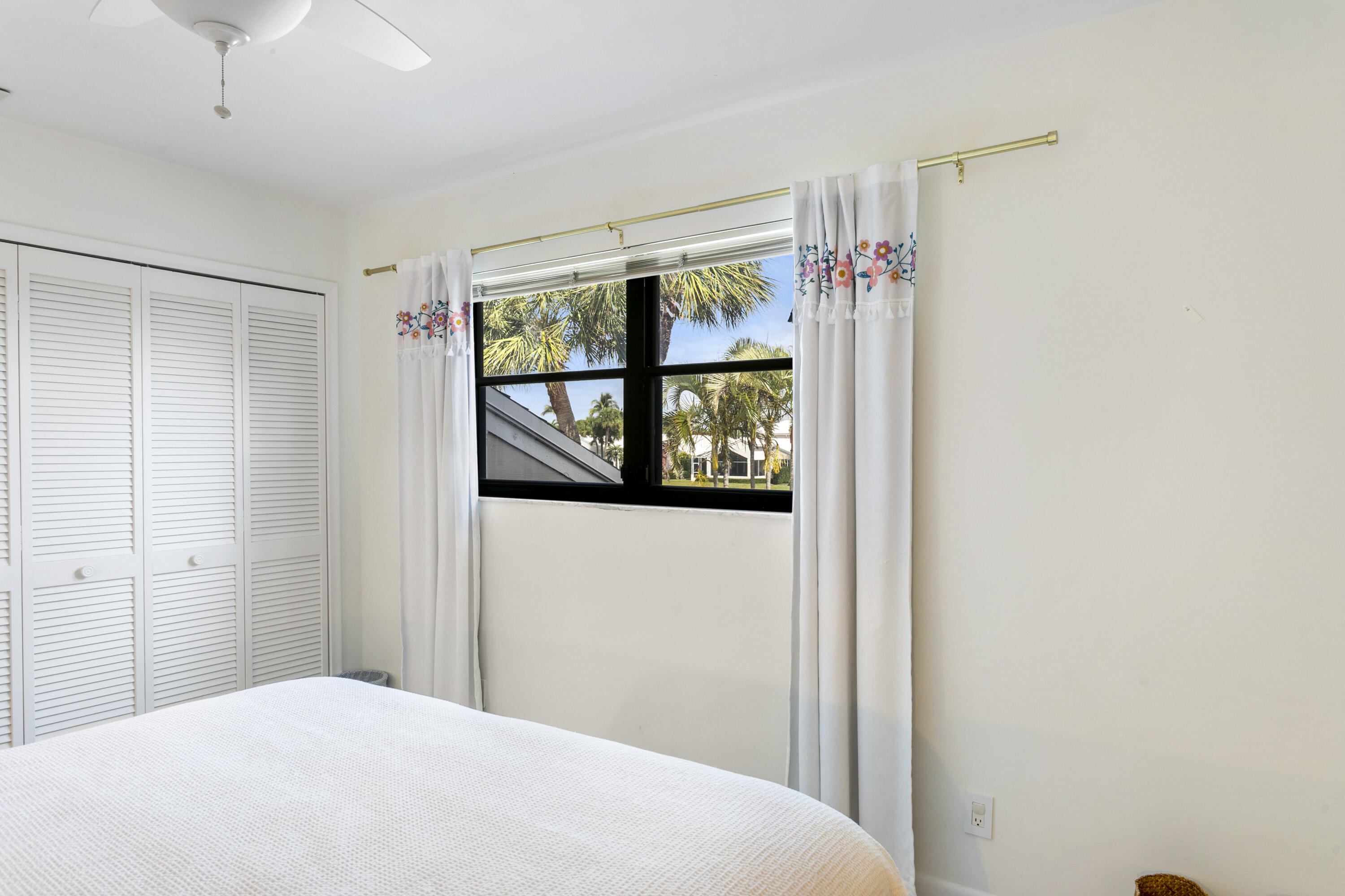 3697 Cape Pointe Circle